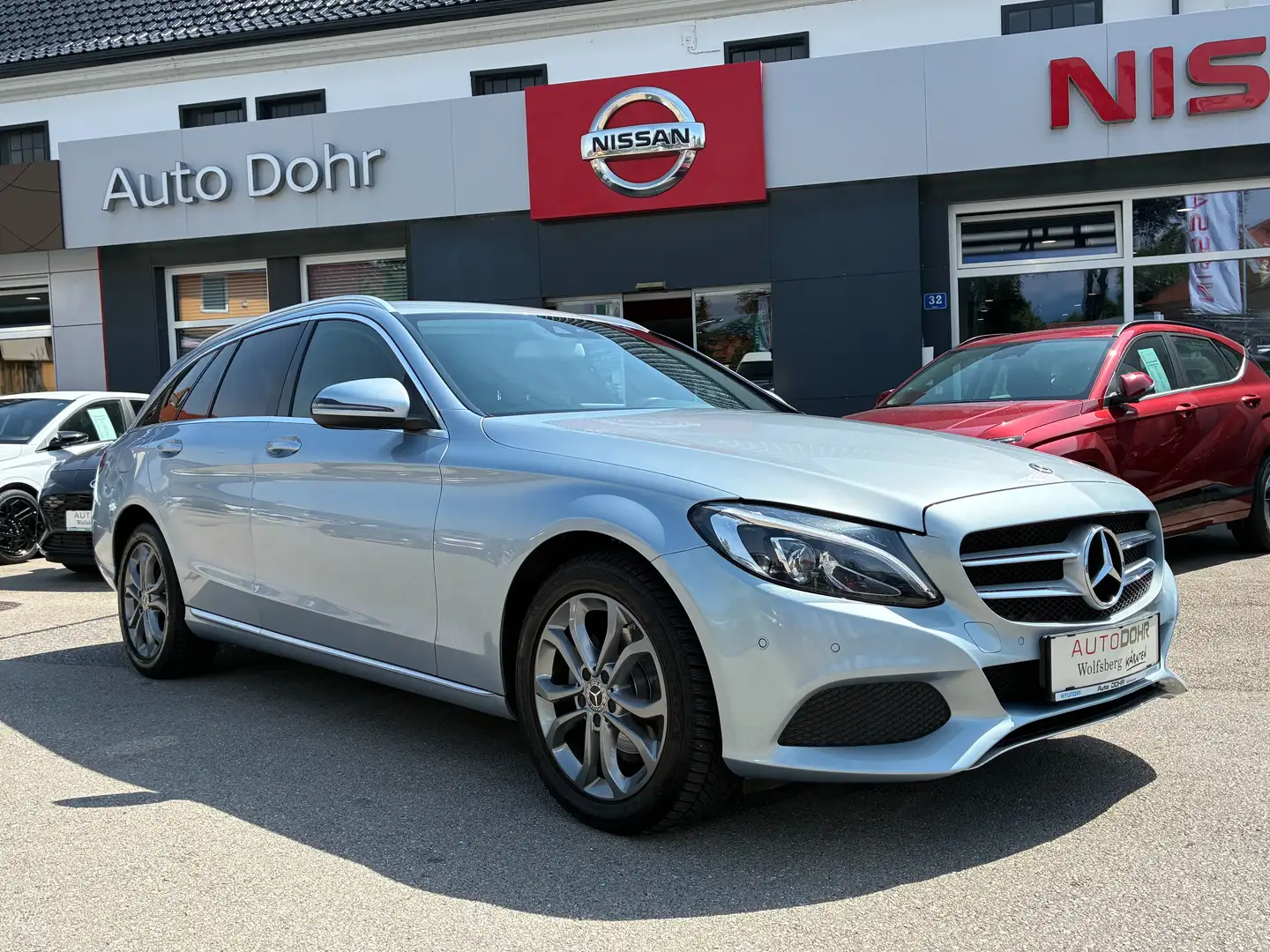 Mercedes-Benz C 180 C 180 d T Avantgarde Aut. Avantgarde Silber - 2