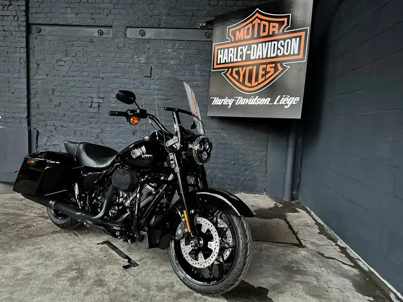 Harley-Davidson ROAD RING SPECIAL - foto 6