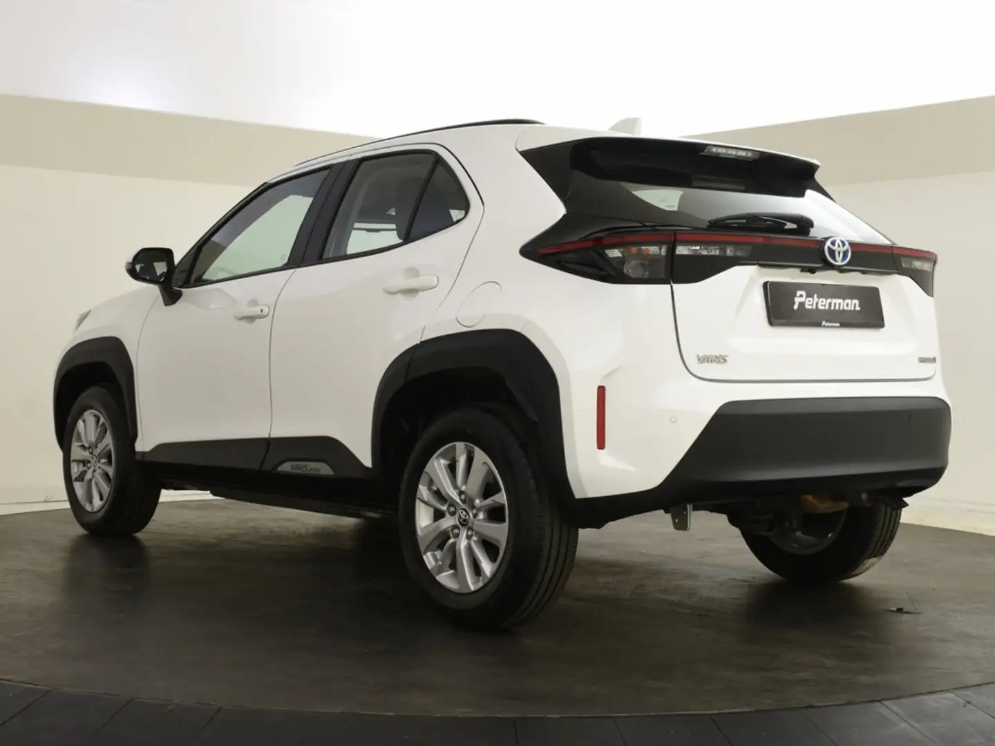 Toyota Yaris Cross 1.5 Hybrid Active Plus | PDC V+A | Stoelverwarming Wit - 2