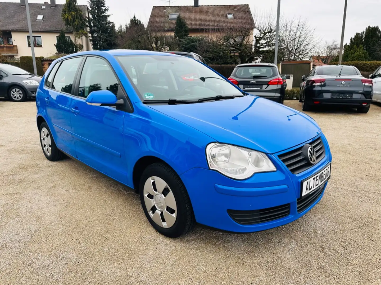 Volkswagen Polo 1.4 Lim, Tüv bis 02.26 Blau - 1