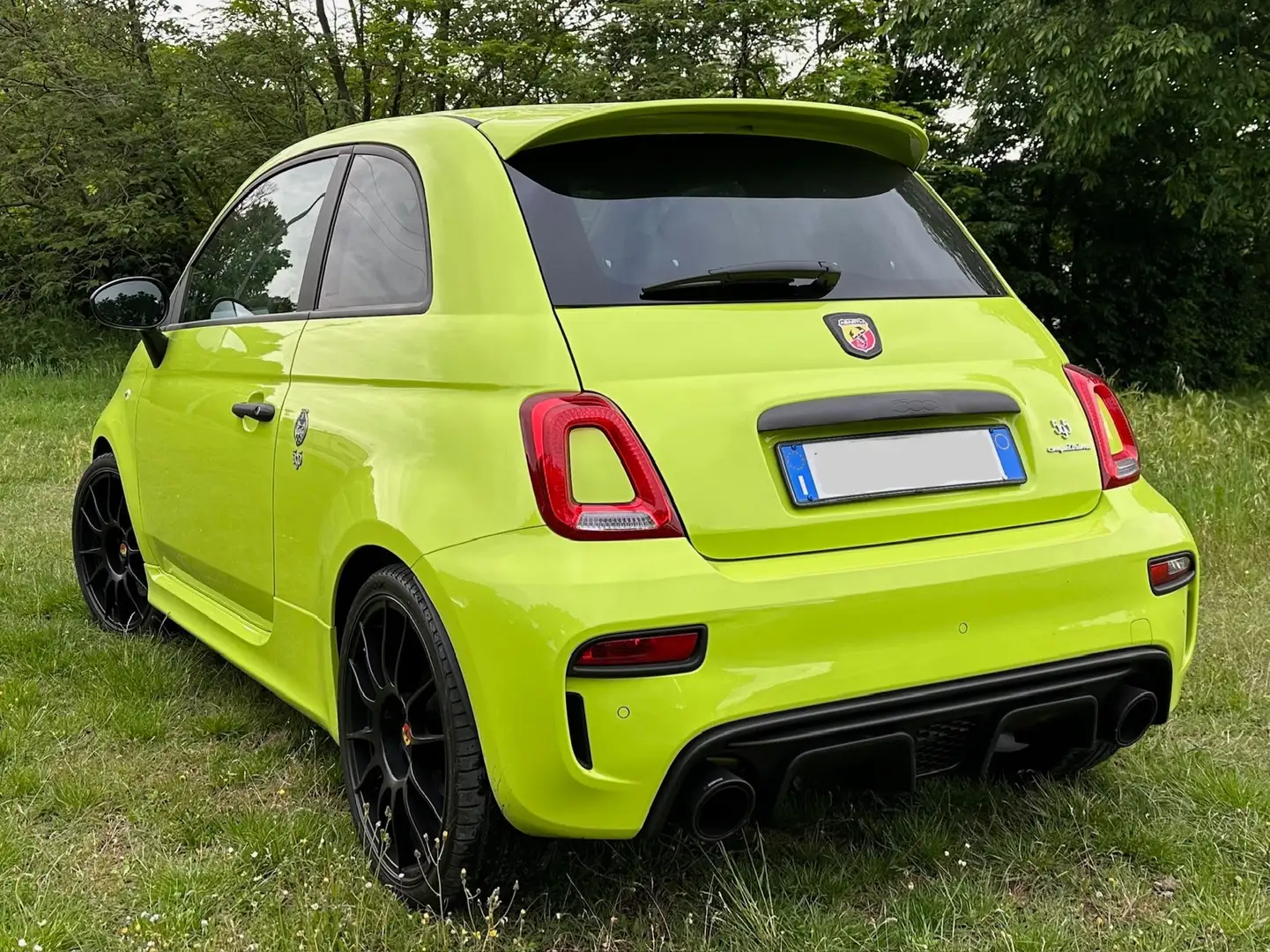 Abarth 595 Competizione 180cv MTA 5000km leve volante-cerchi 18”-Akra Zelená - 2