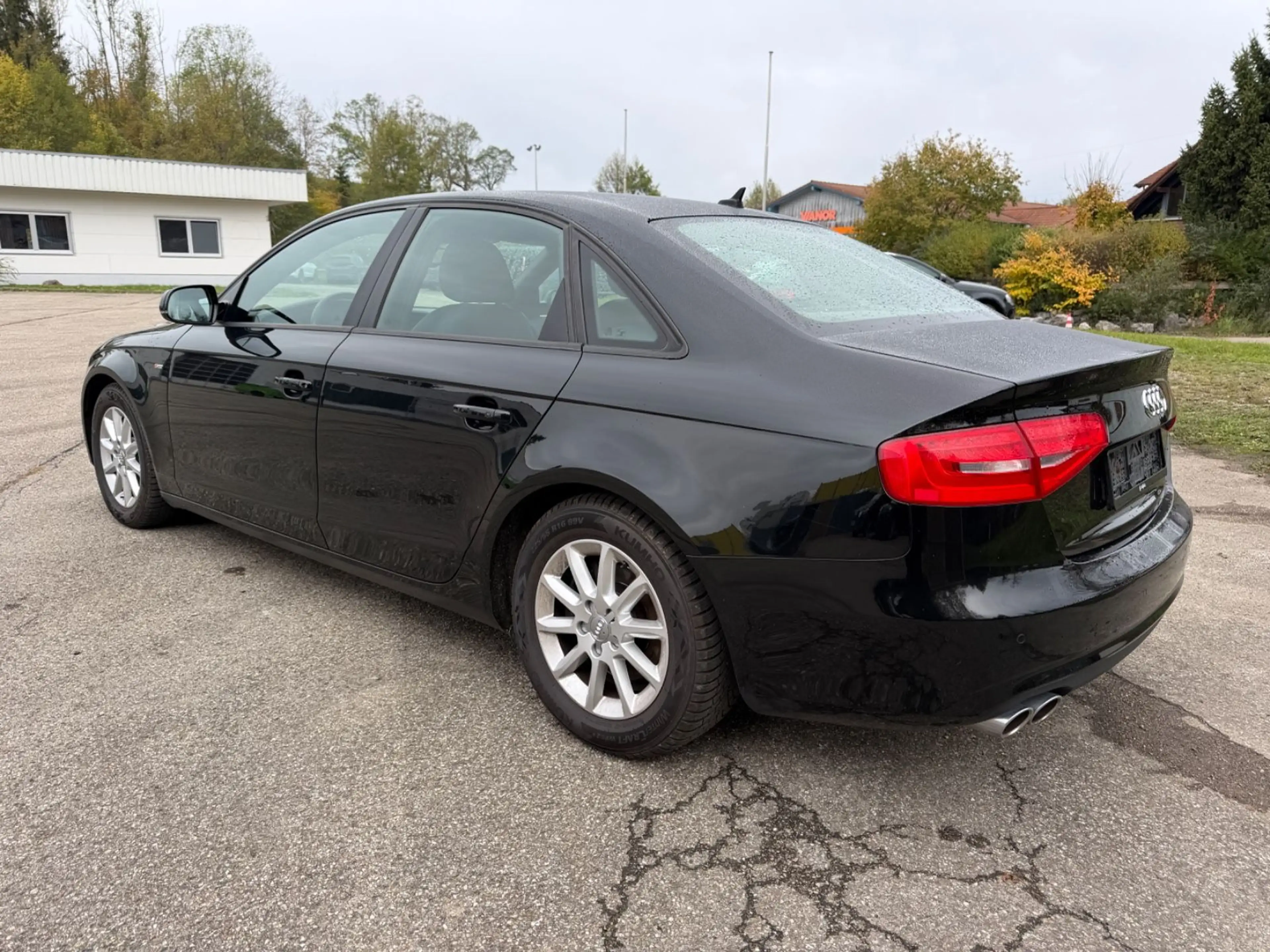 Audi A4 Lim. S line Sportpaket / plus quattro — photo 4