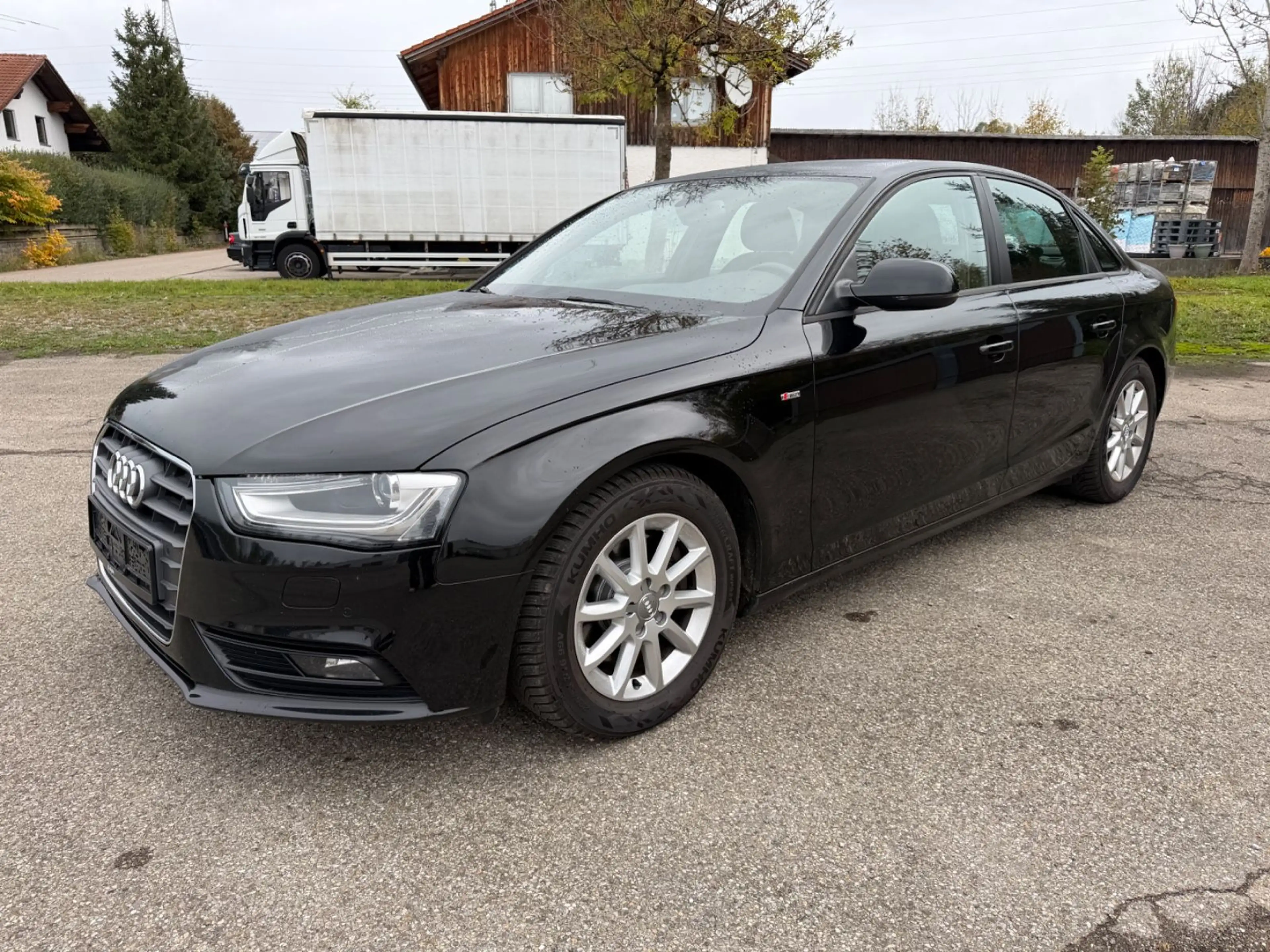 Audi A4 Lim. S line Sportpaket / plus quattro — photo 2