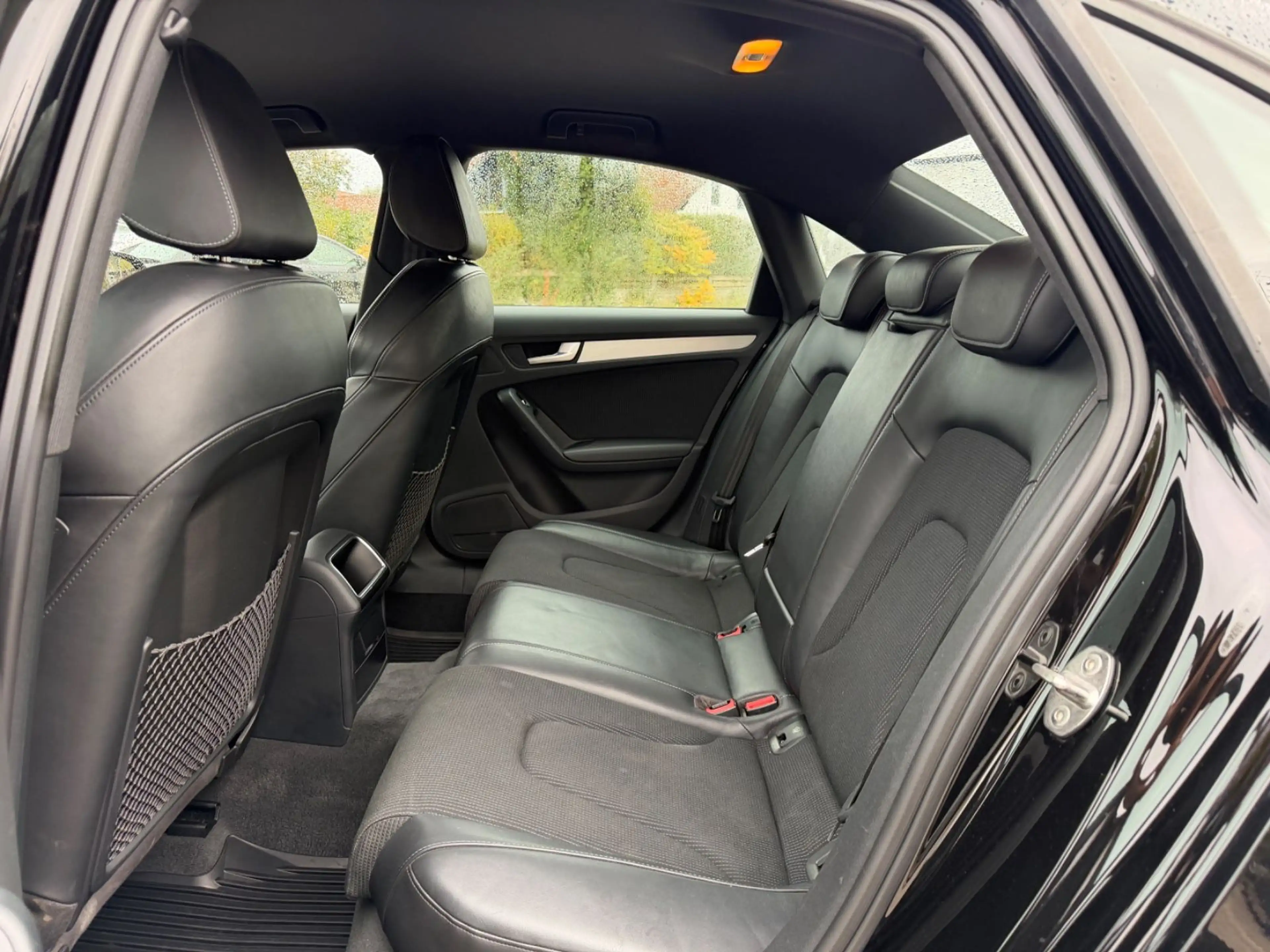 Audi A4 Lim. S line Sportpaket / plus quattro — photo 7