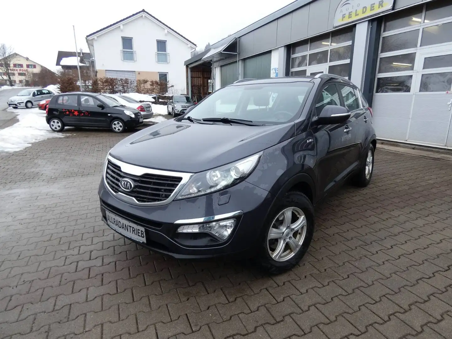Kia Sportage Vision 4WD *AHK*Navi*Xenon* Gris - 2