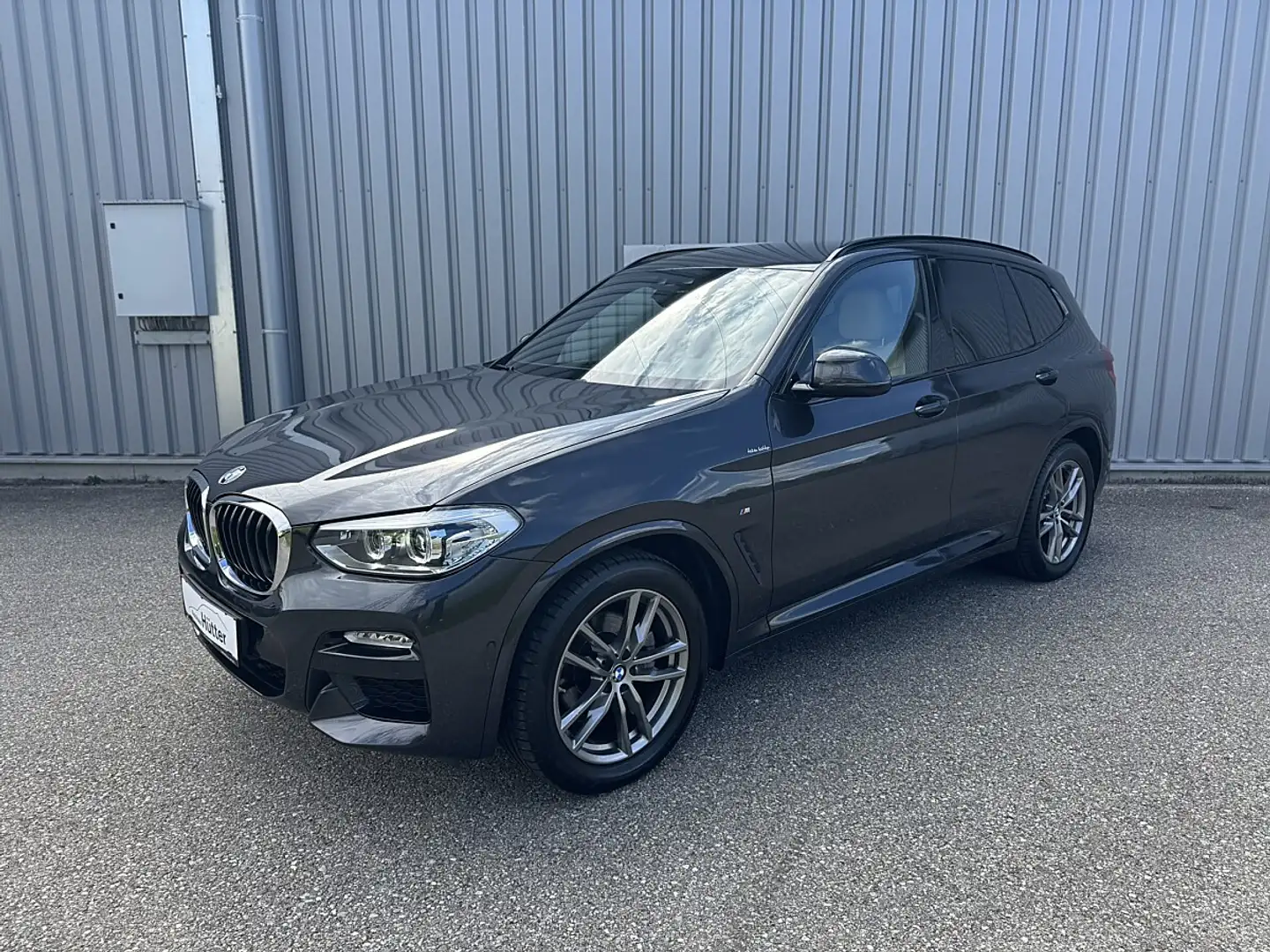 BMW X3 xDrive 20d M Sport Aut. Schwarz - 1