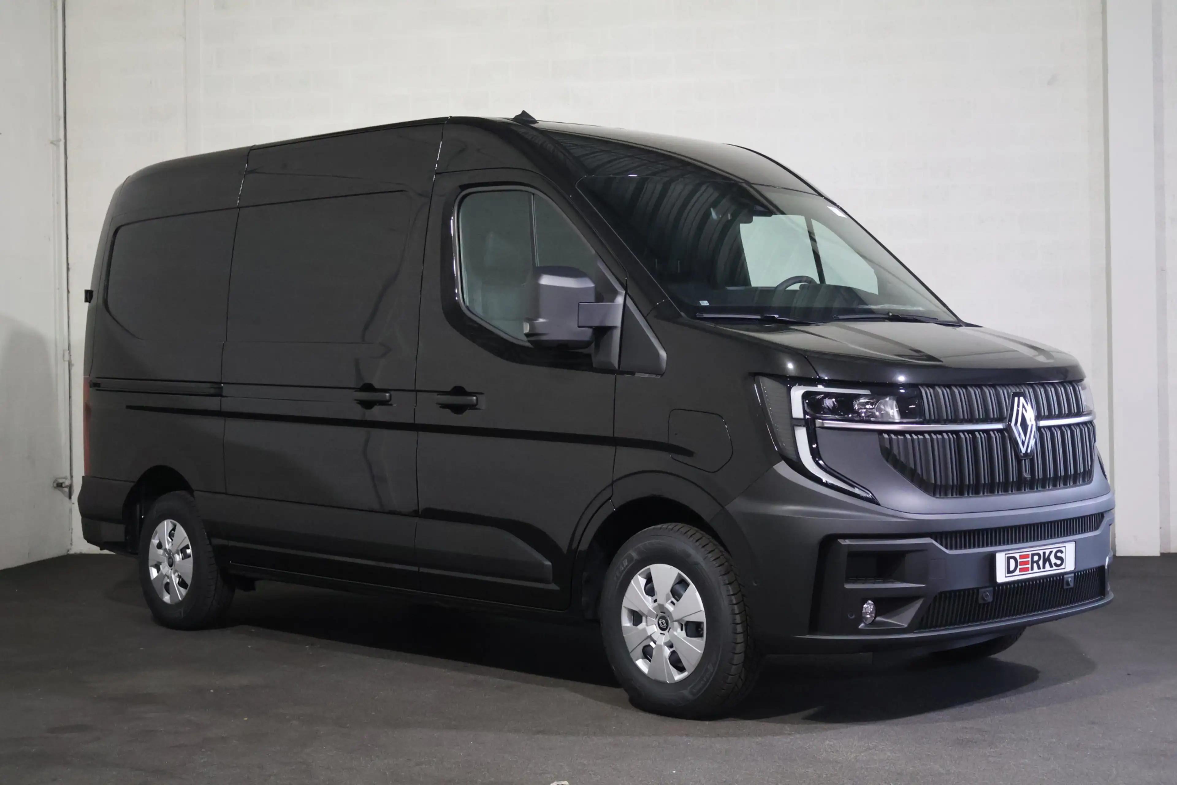 Renault Master E-Tech T35 L2H2 Extra long range 87 kWh — photo 6