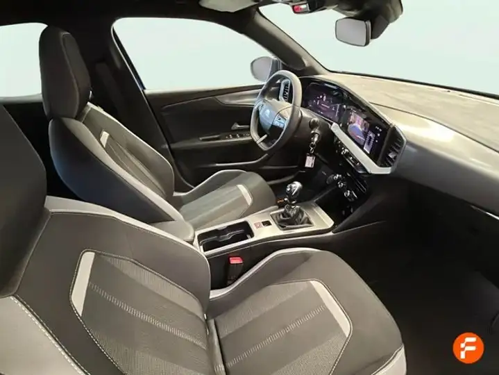 Opel Mokka 2025, foto 15