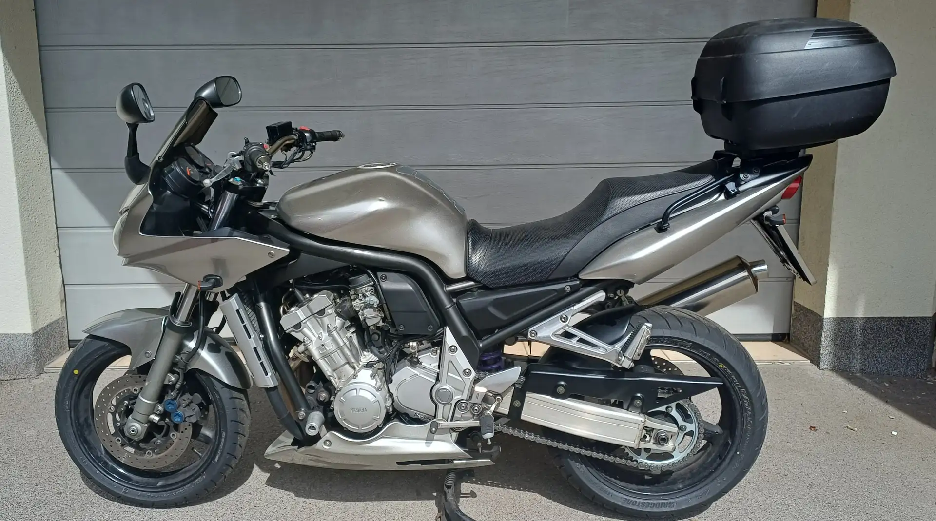 Yamaha FZS 1000 Zilver - 1