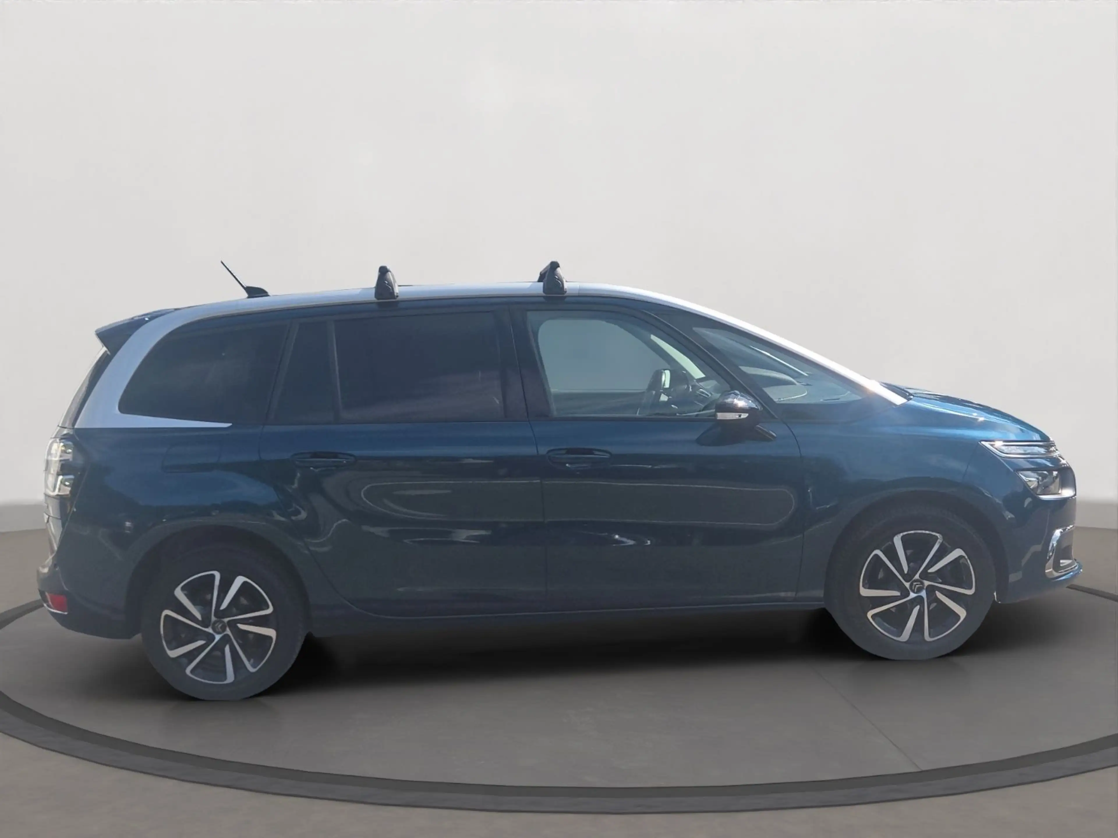 Citroen Grand C4 Picasso Grand C4 7-Sitze/Leder/Massage/Kamera+2xPDC/AHK+ — photo 6