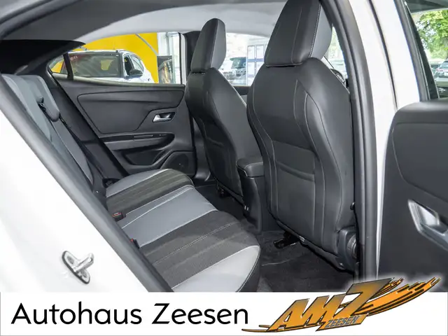 Opel Mokka view 4