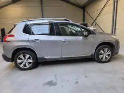 Peugeot 2008 1.2 PureTech 82ch BVM5 Allure