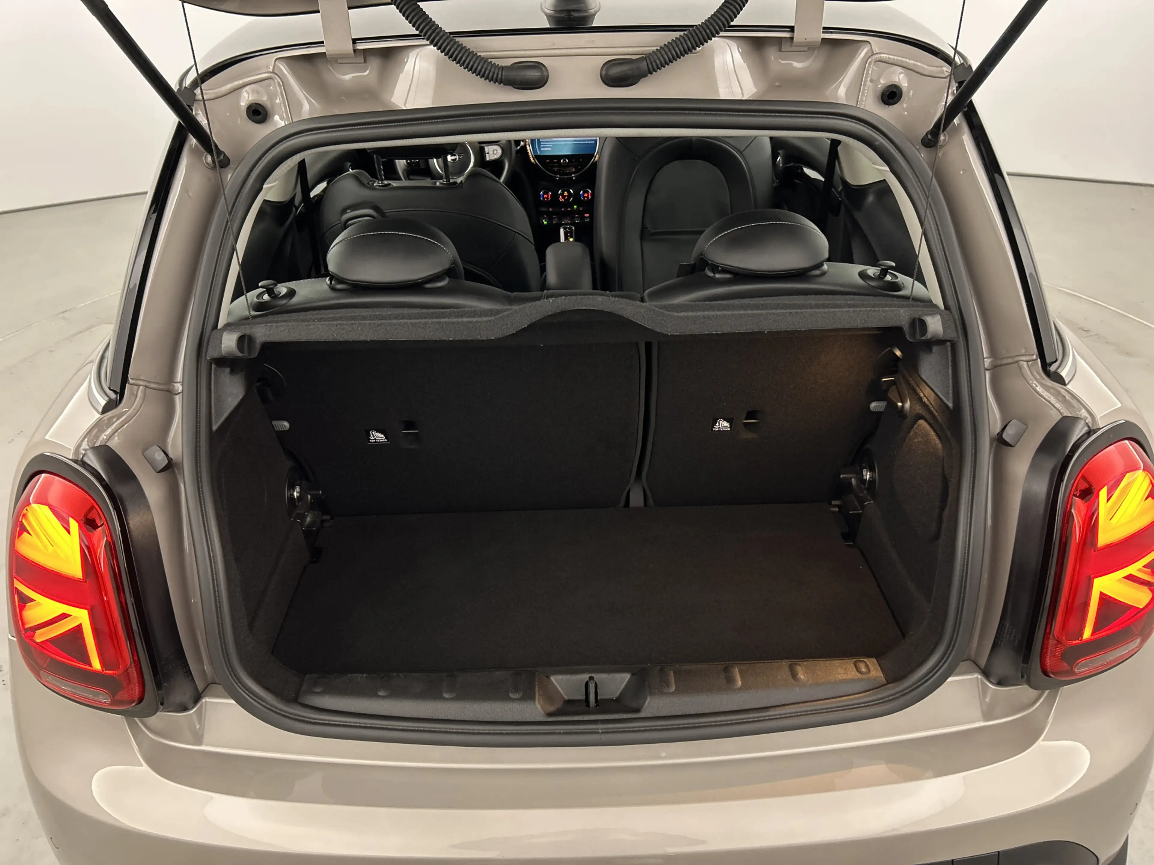 MINI Cooper 3-Deurs 1.5 Aut. Camden Edition Leder/Sportstoelen — photo 22