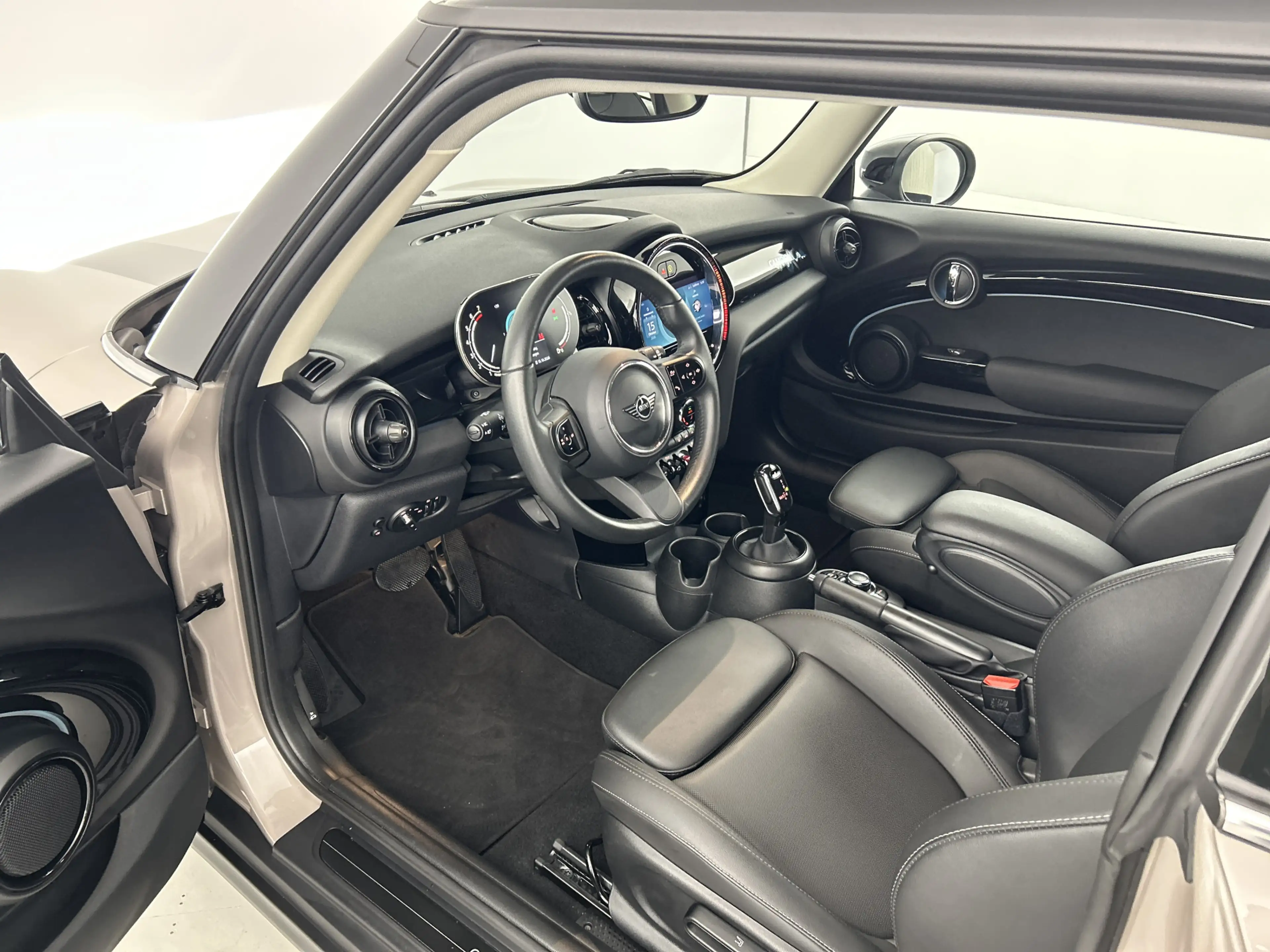 MINI Cooper 3-Deurs 1.5 Aut. Camden Edition Leder/Sportstoelen — photo 9