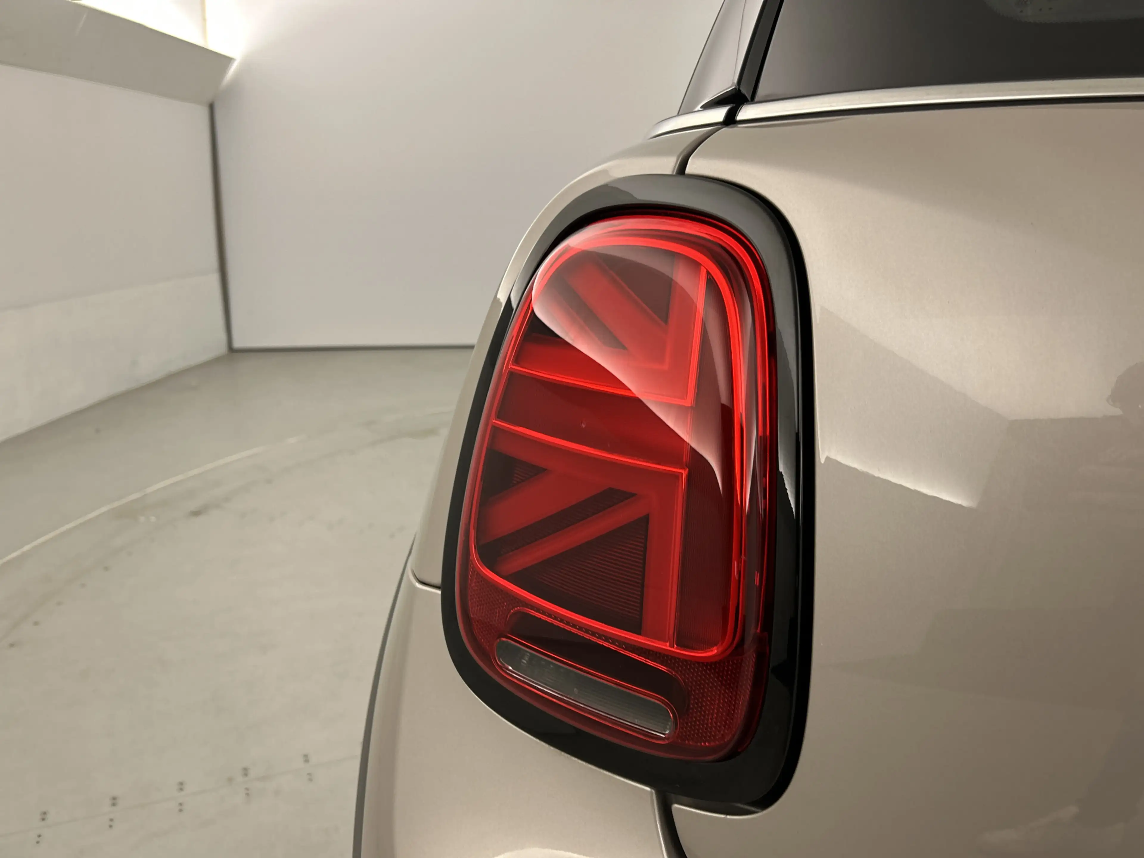 MINI Cooper 3-Deurs 1.5 Aut. Camden Edition Leder/Sportstoelen — photo 24