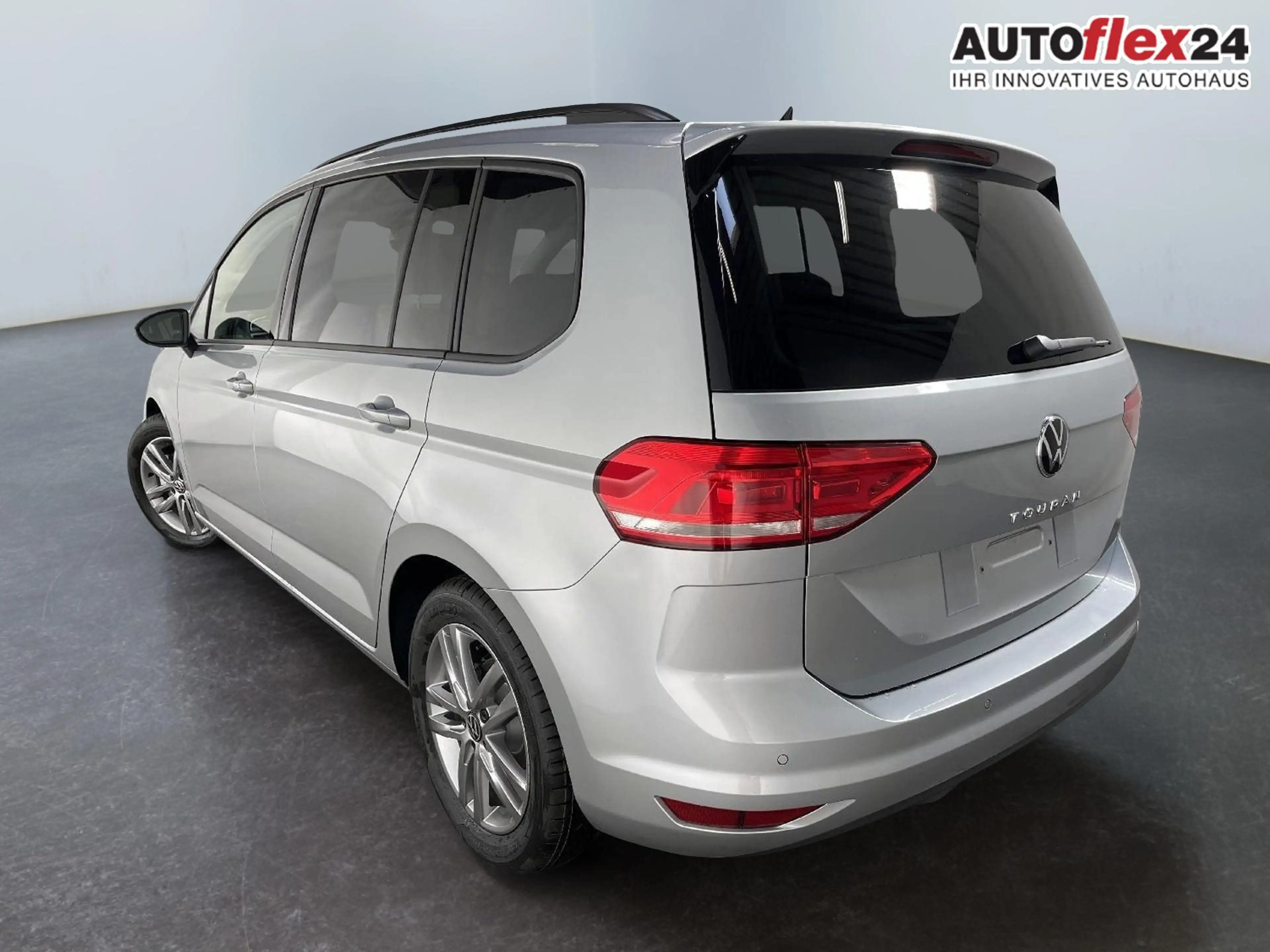 Volkswagen Touran Comfortline Edition 1.5 TSI EVO ACT 150PS/110kW... — photo 3