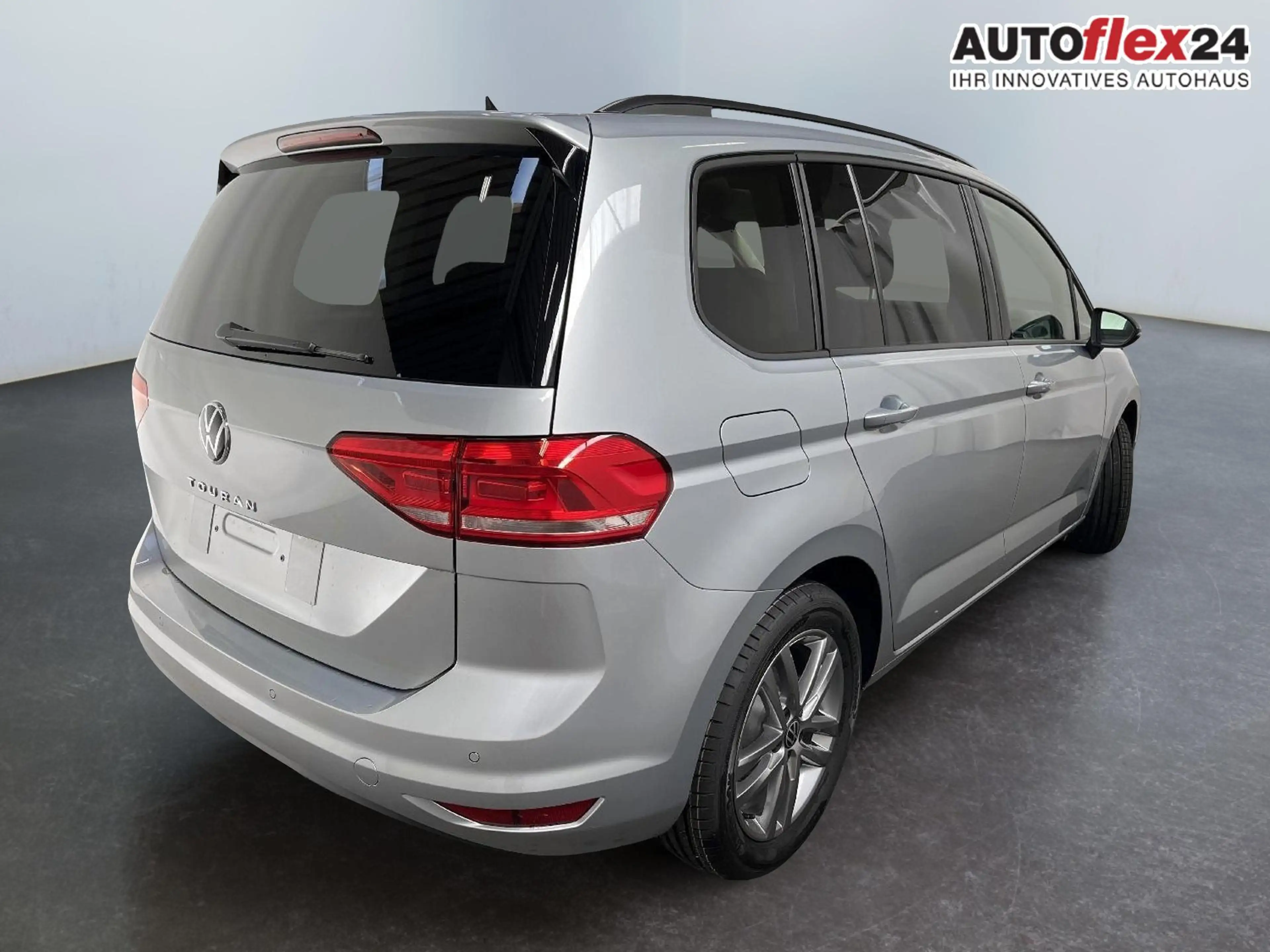 Volkswagen Touran Comfortline Edition 1.5 TSI EVO ACT 150PS/110kW... — photo 2