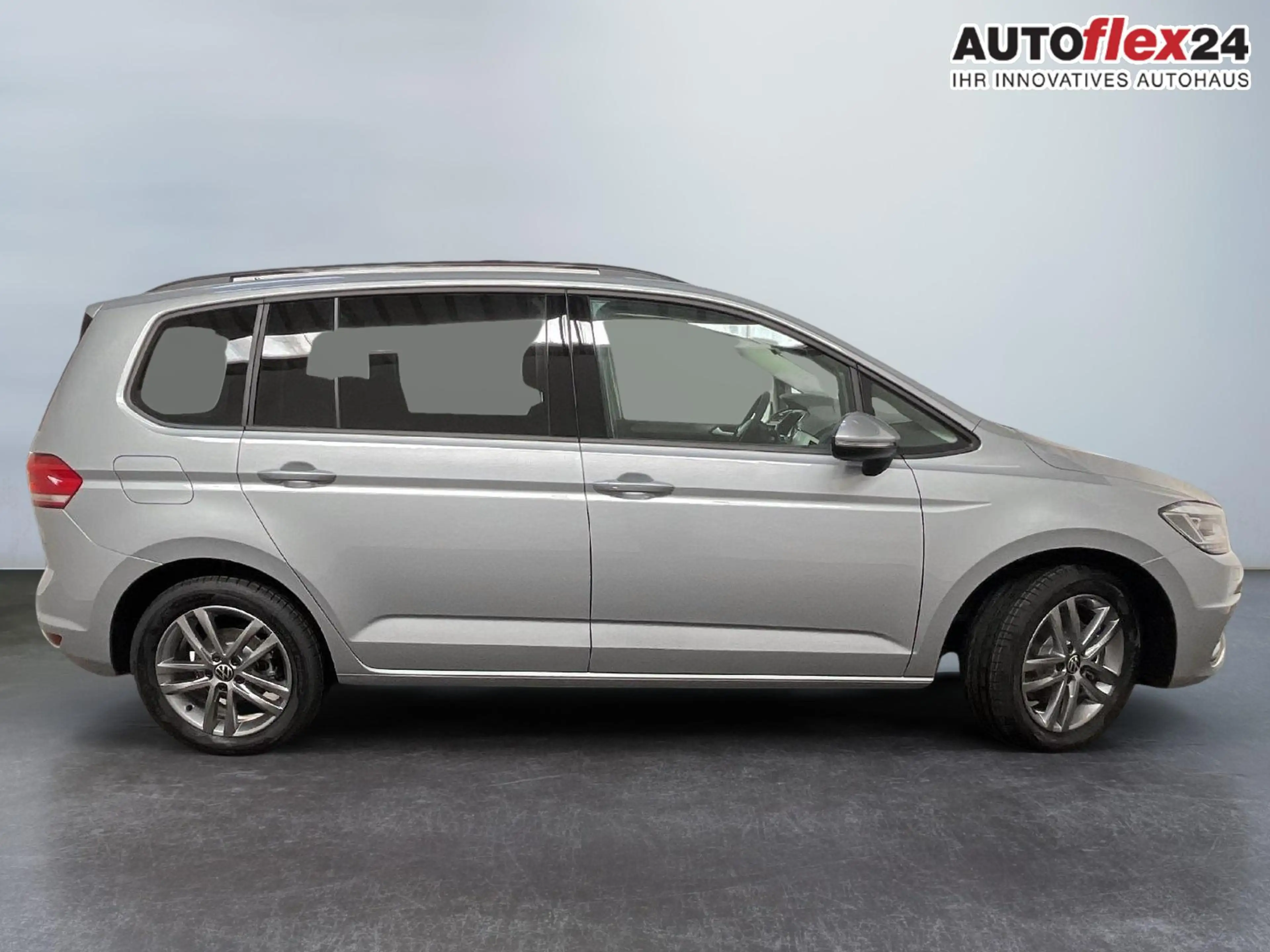Volkswagen Touran Comfortline Edition 1.5 TSI EVO ACT 150PS/110kW... — photo 4