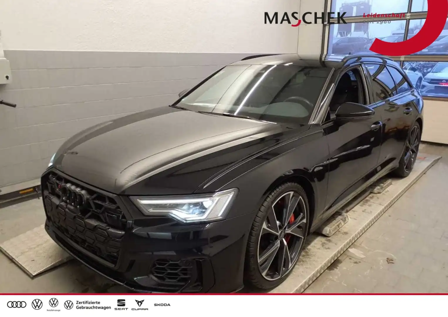 Audi S6 Avant AHK Matrix Black LM21 Top View ACC AHK Schwarz - 1