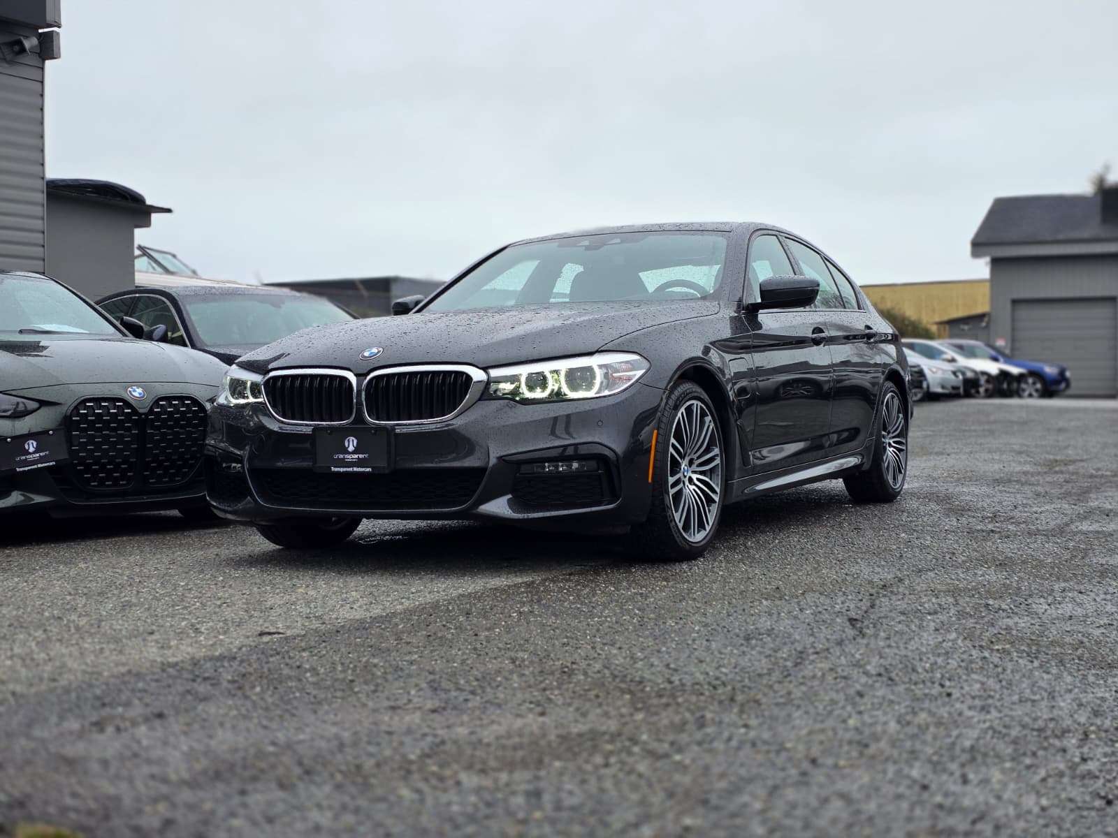 2020 BMW 5 Series Plug-In Hybrid/Premium Essential Package/M Sport P alt 2