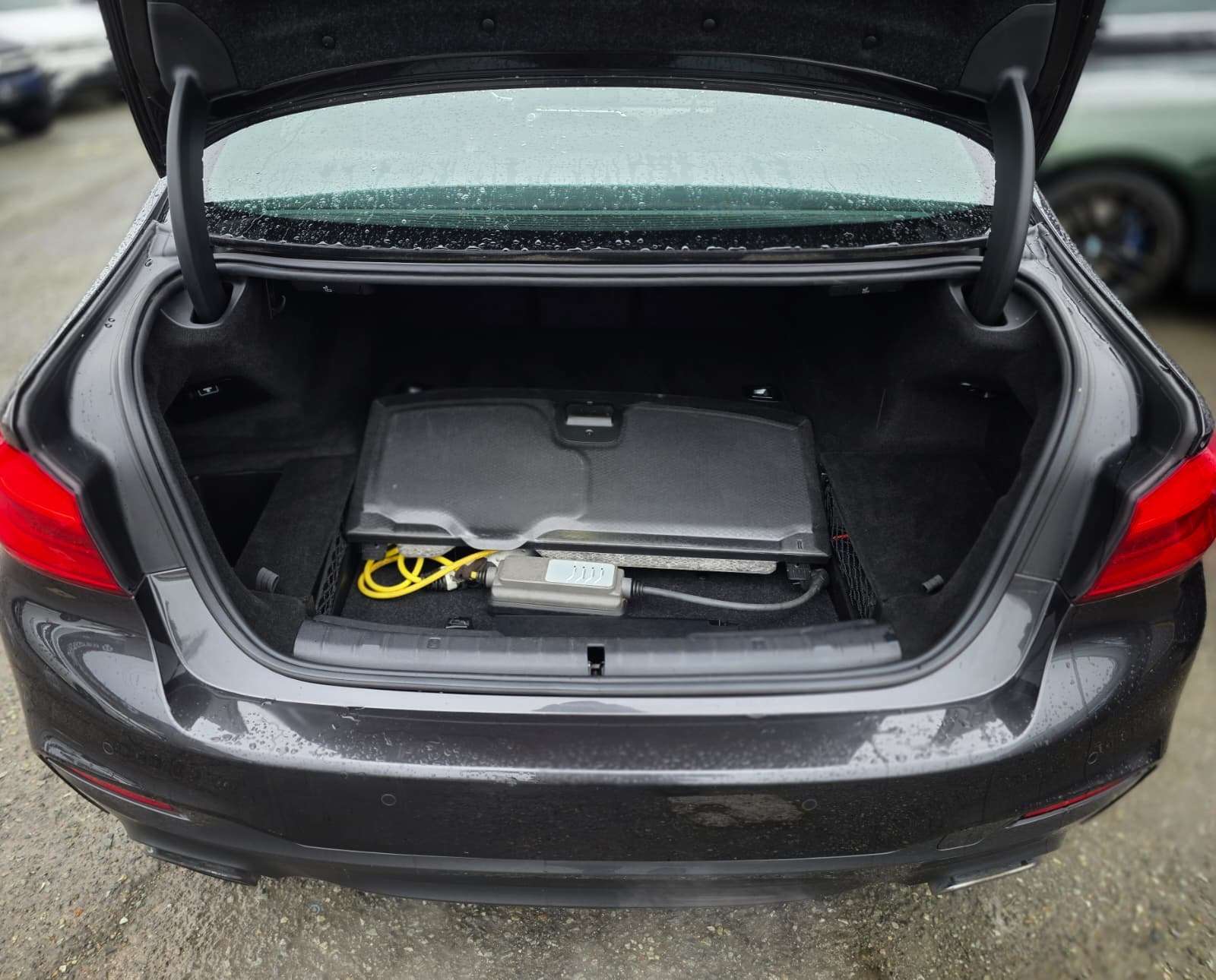 2020 BMW 5 Series Plug-In Hybrid/Premium Essential Package/M Sport P thumb 32