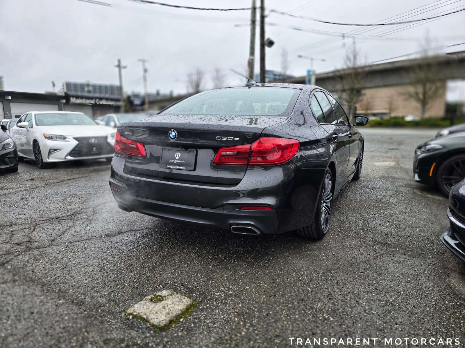 2020 BMW 5 Series Plug-In Hybrid/Premium Essential Package/M Sport P alt 5