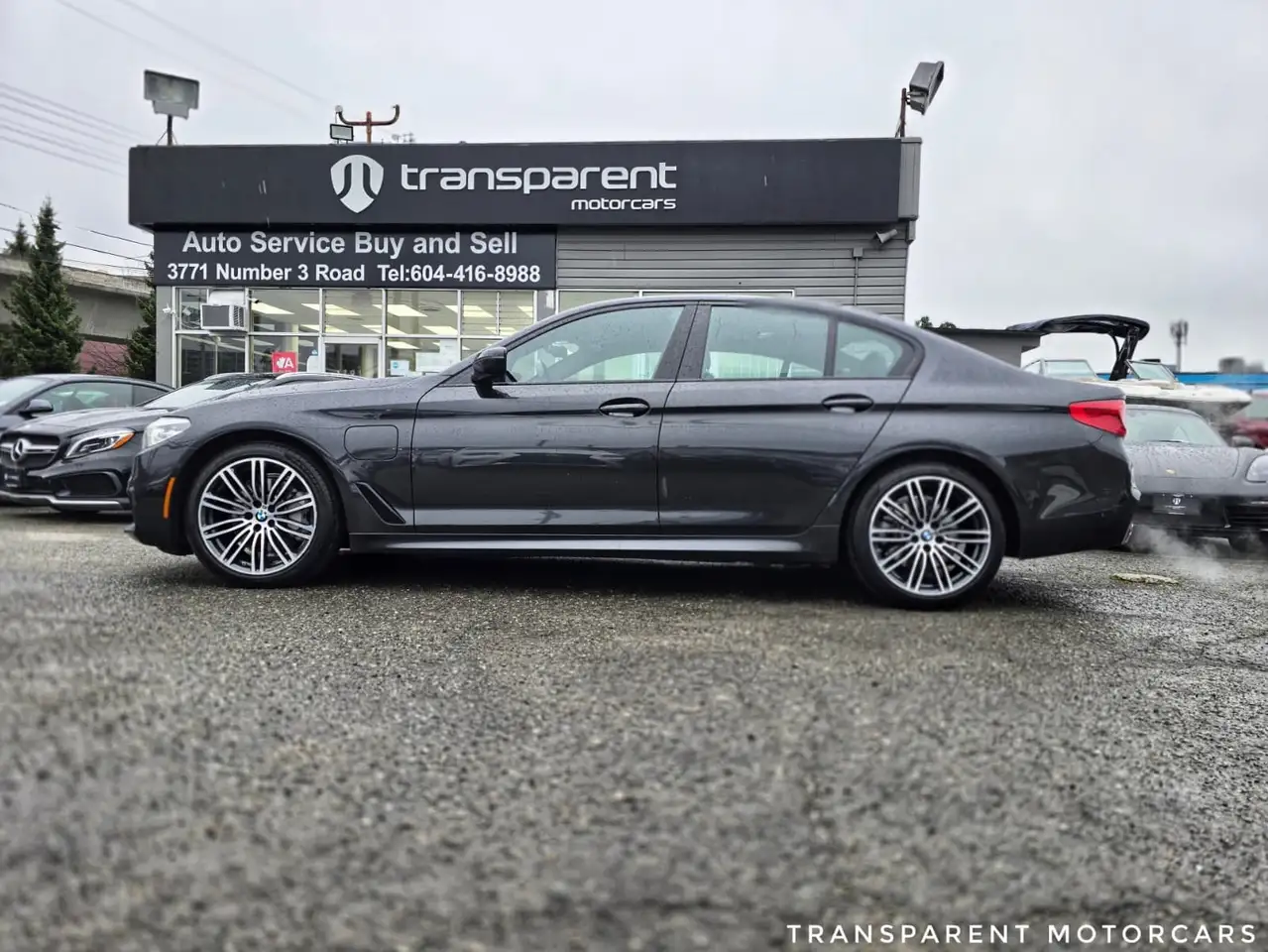 BMW 5 Series снимка BMW 5 Series