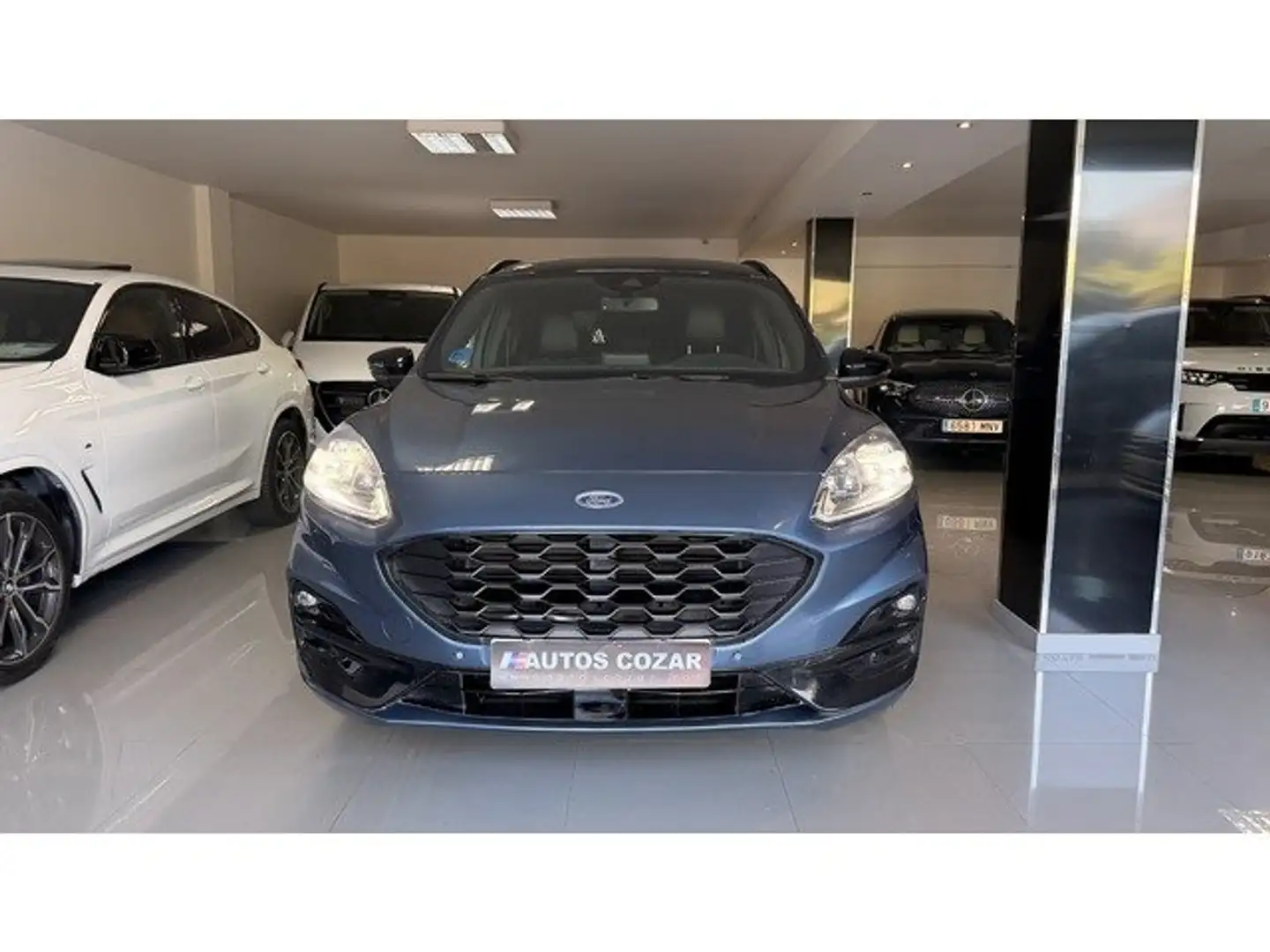 Ford Kuga 2.5 Duratec PHEV ST-Line X 4x2 Azul - 2