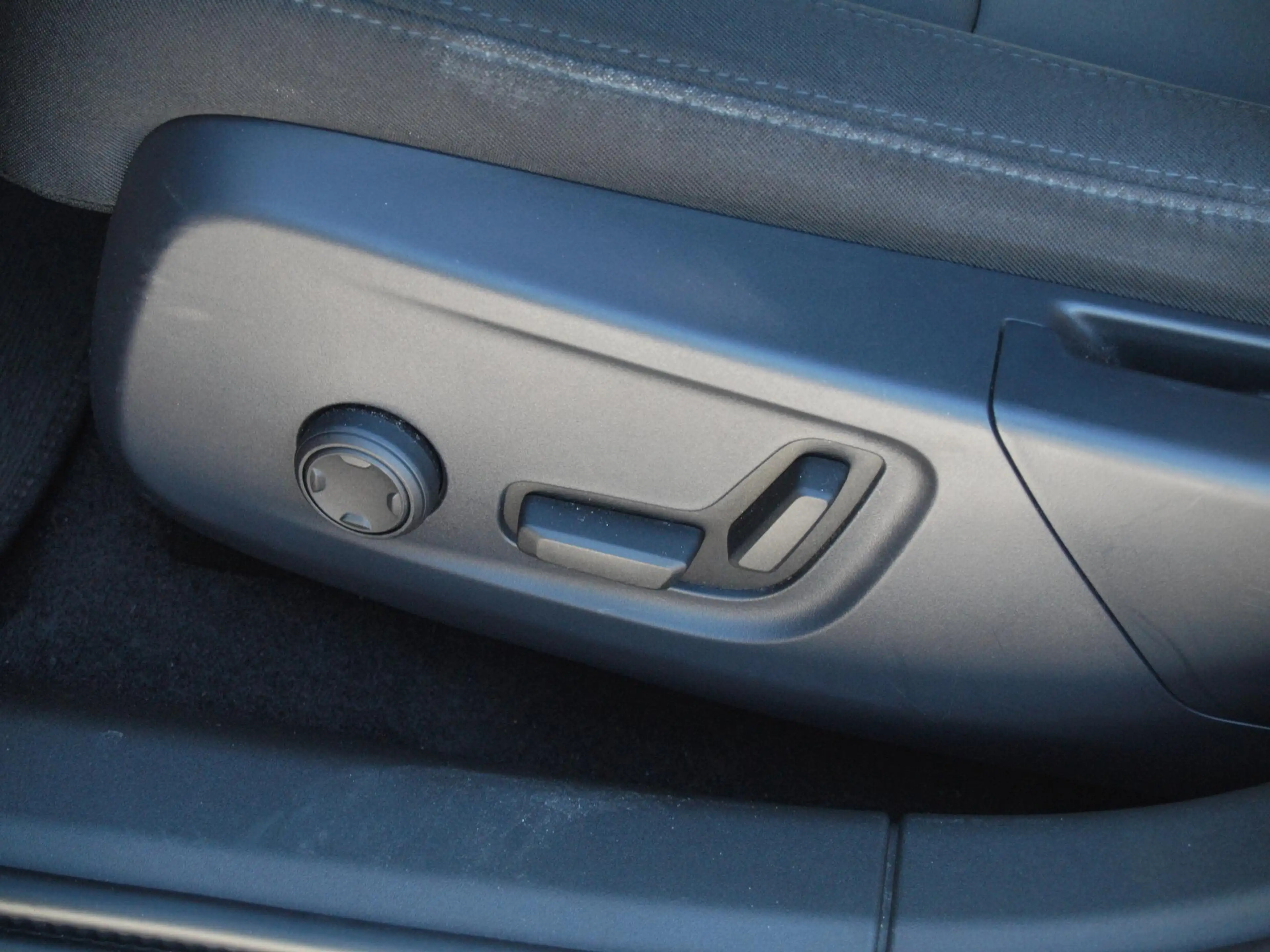 Polestar 2 Long Range Dual Motor Performance 78kWh | Panorama — photo 28