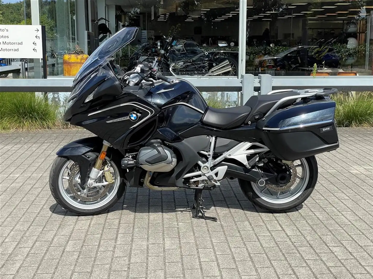 BMW R 1250 RT - PRACHTIGE OCCASIE Zilver - 2