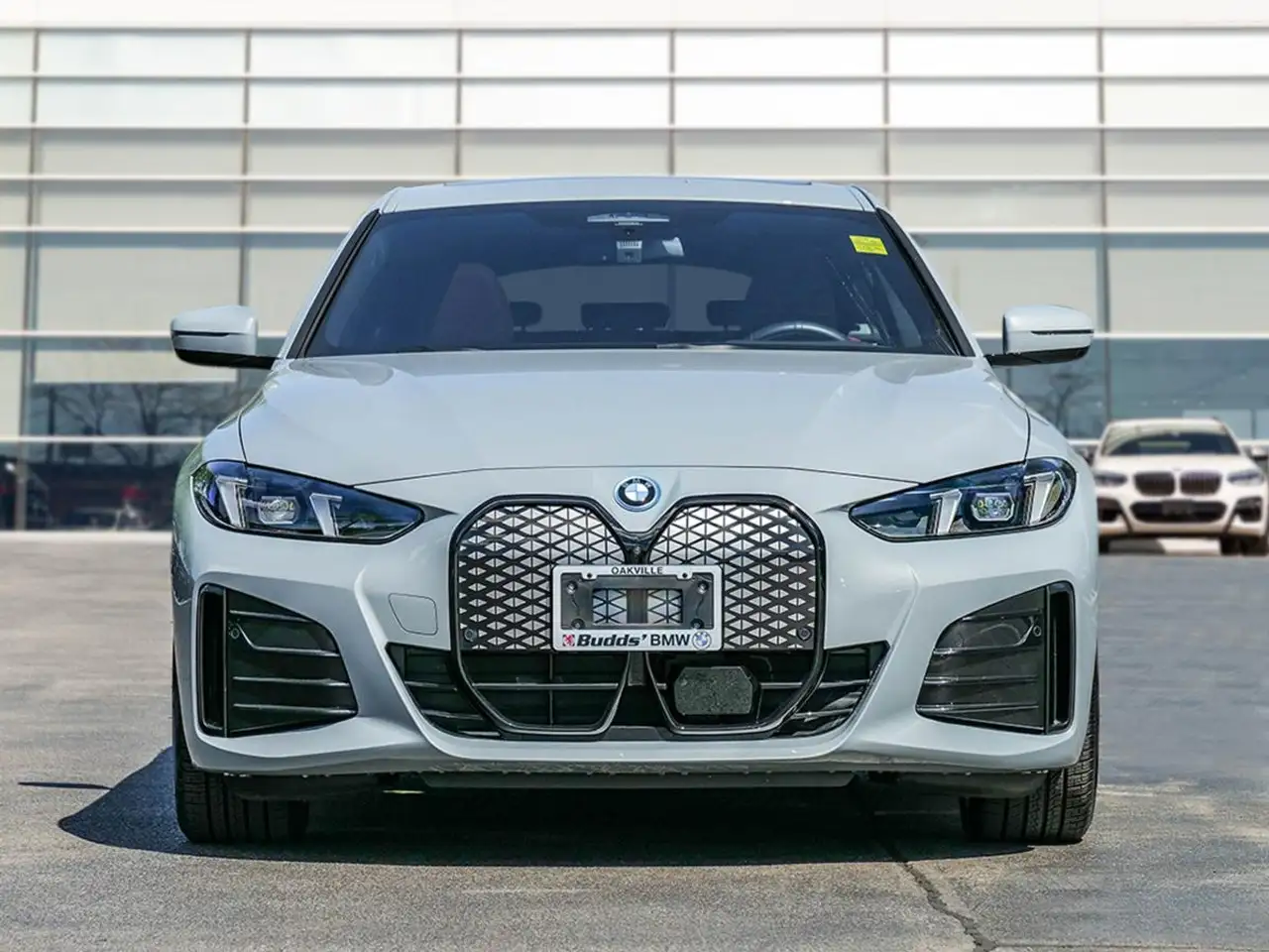 BMW i4 снимка BMW i4