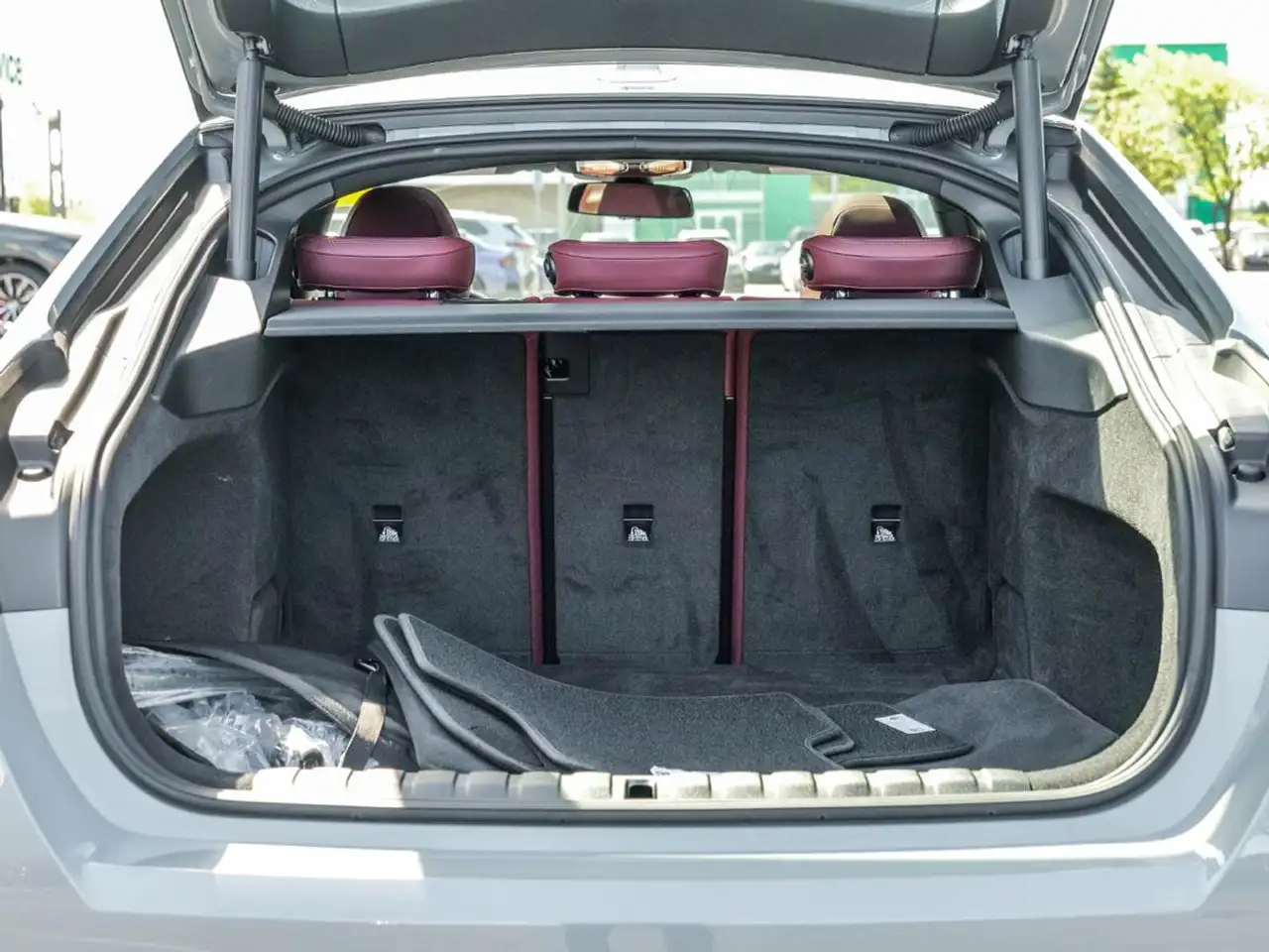 BMW i4 снимка BMW i4
