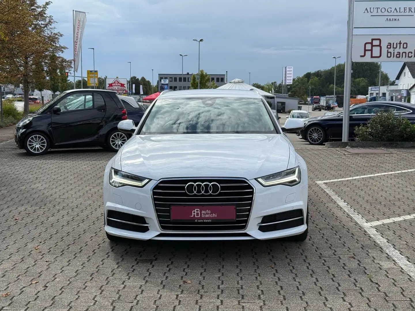 Audi A6 Avant 2.0 TDI ultra 1.Hand*S line*Leder *Navi Weiß - 2
