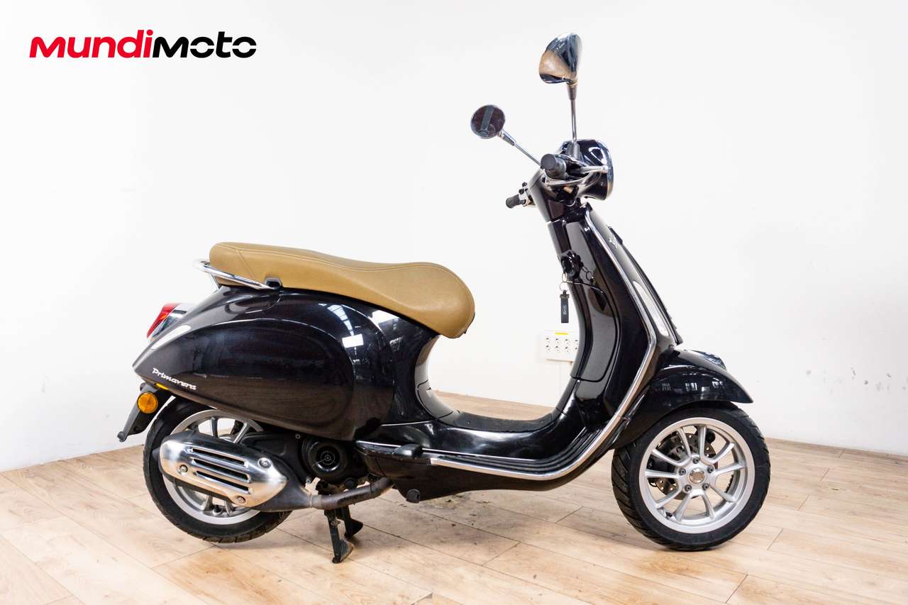 Vespa Primavera 50