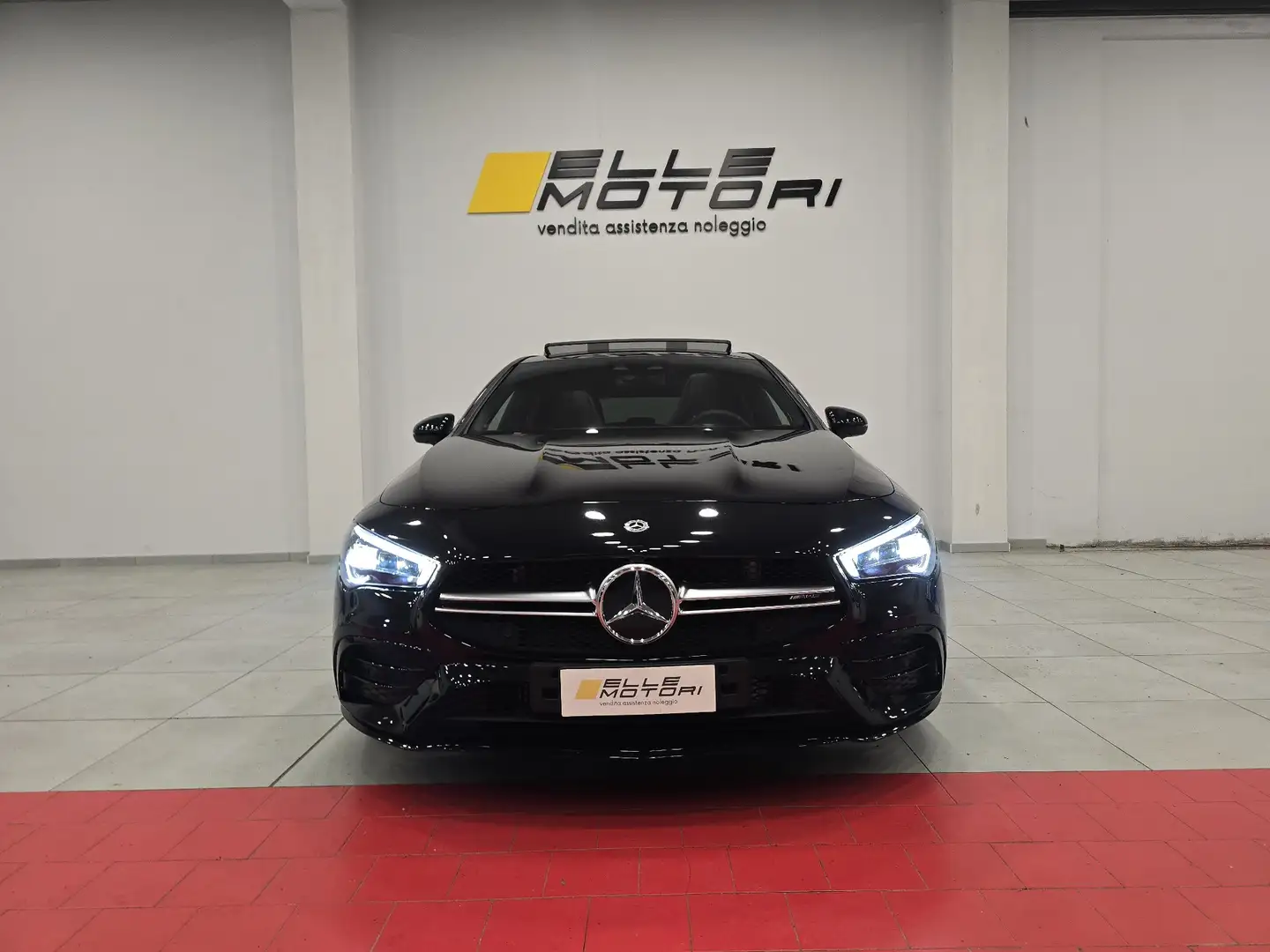 Mercedes-Benz CLA 35 AMG CLA Shooting Brake AMG 35 Race Edition 4matic auto Noir - 2