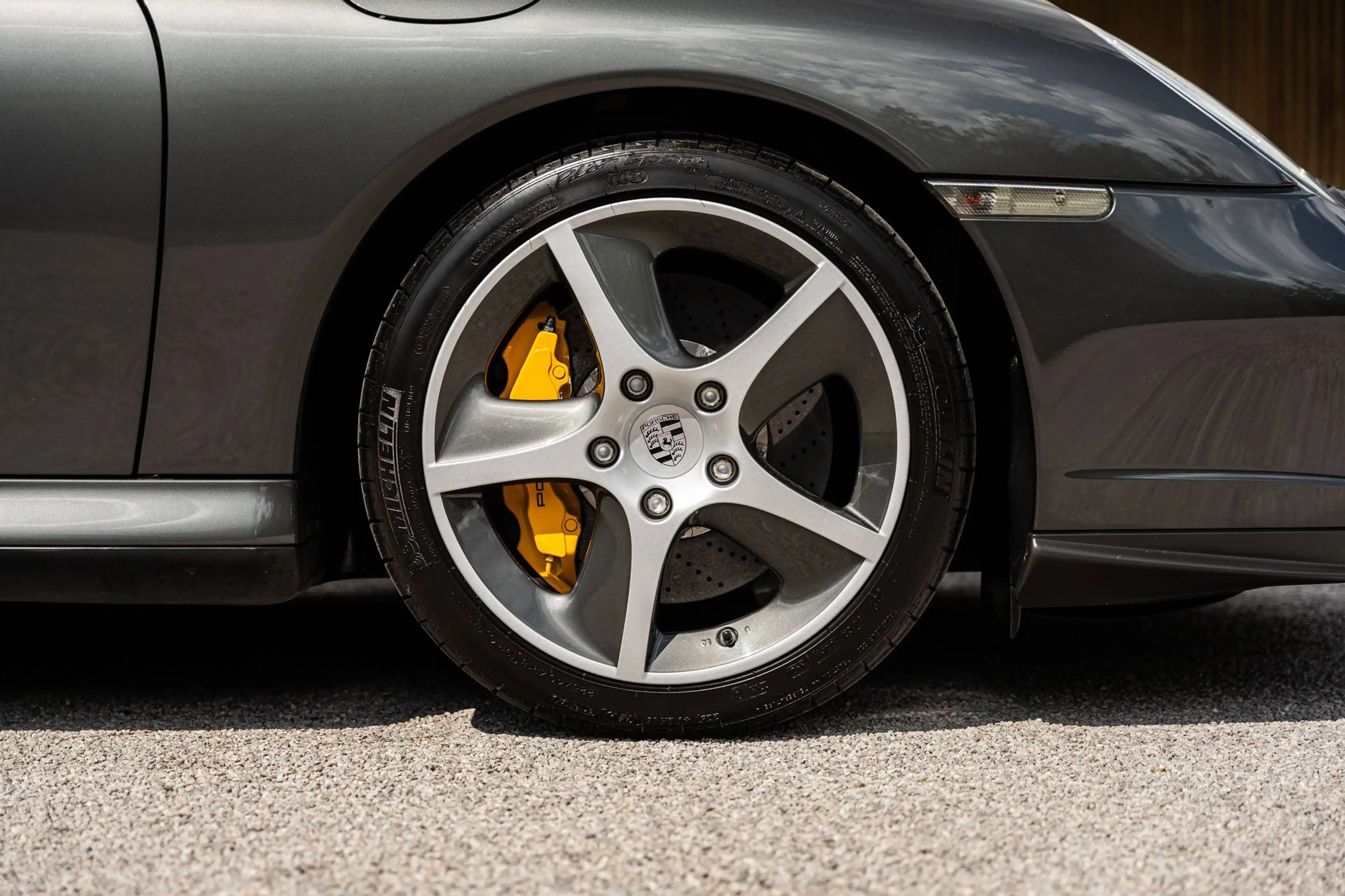 Porsche 996 TURBO / MANUEEL / PCCB / SHORT SHIFTER / SLATE GREY — photo 9