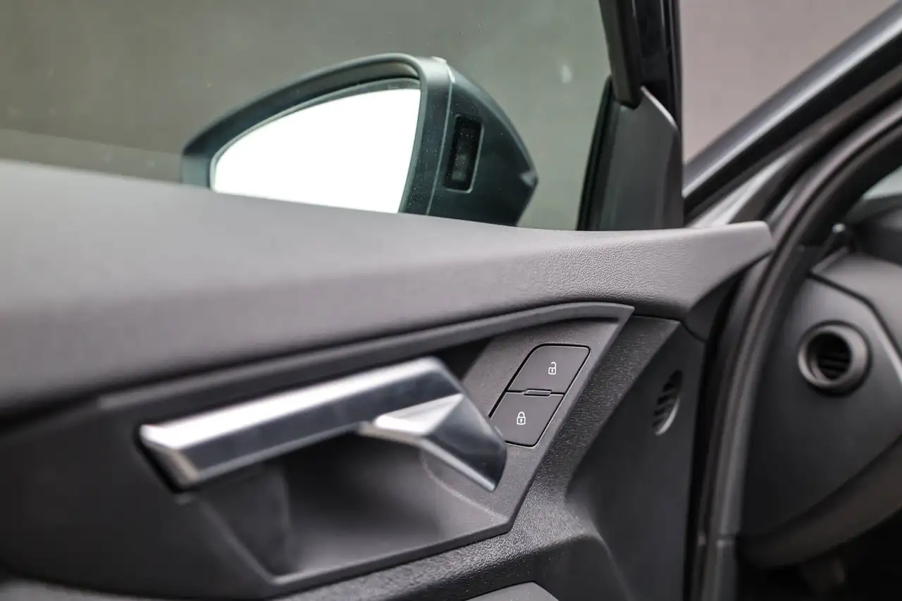 Audi A3 Sportback 30 TFSI Business S line, миниатюра 15
