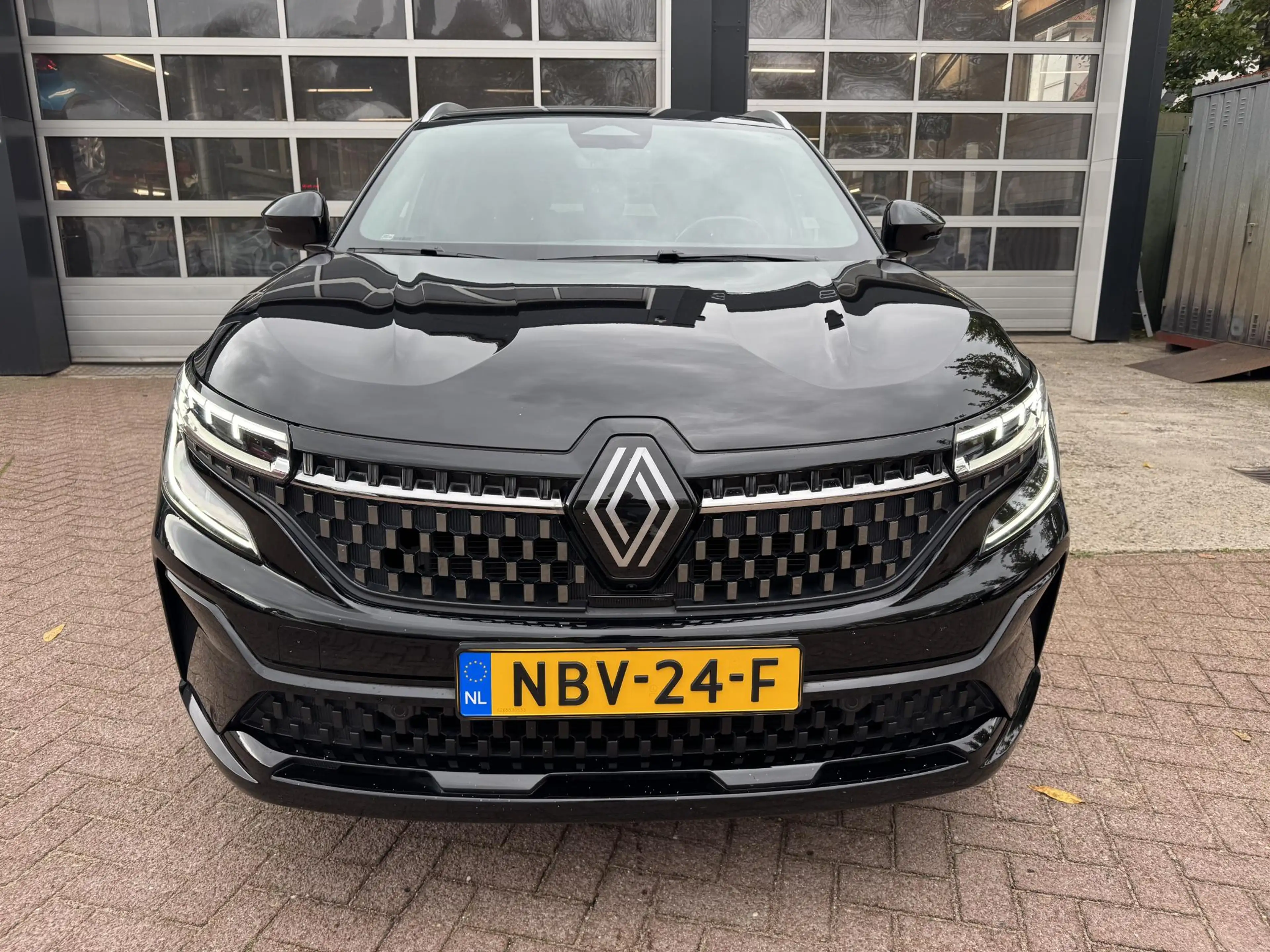 Renault Austral 1.2 E-Tech full hybrid 200 Iconic+Harman Kardon!! — photo 2