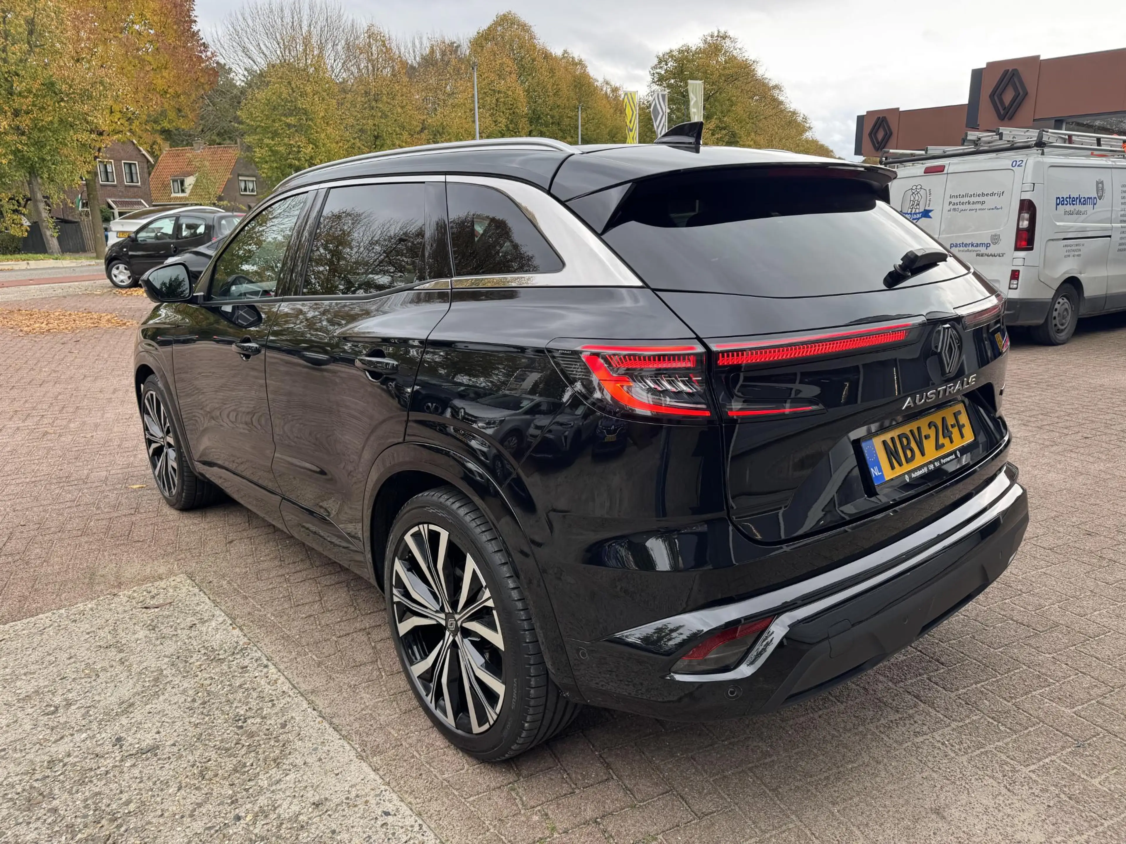 Renault Austral 1.2 E-Tech full hybrid 200 Iconic+Harman Kardon!! — photo 7