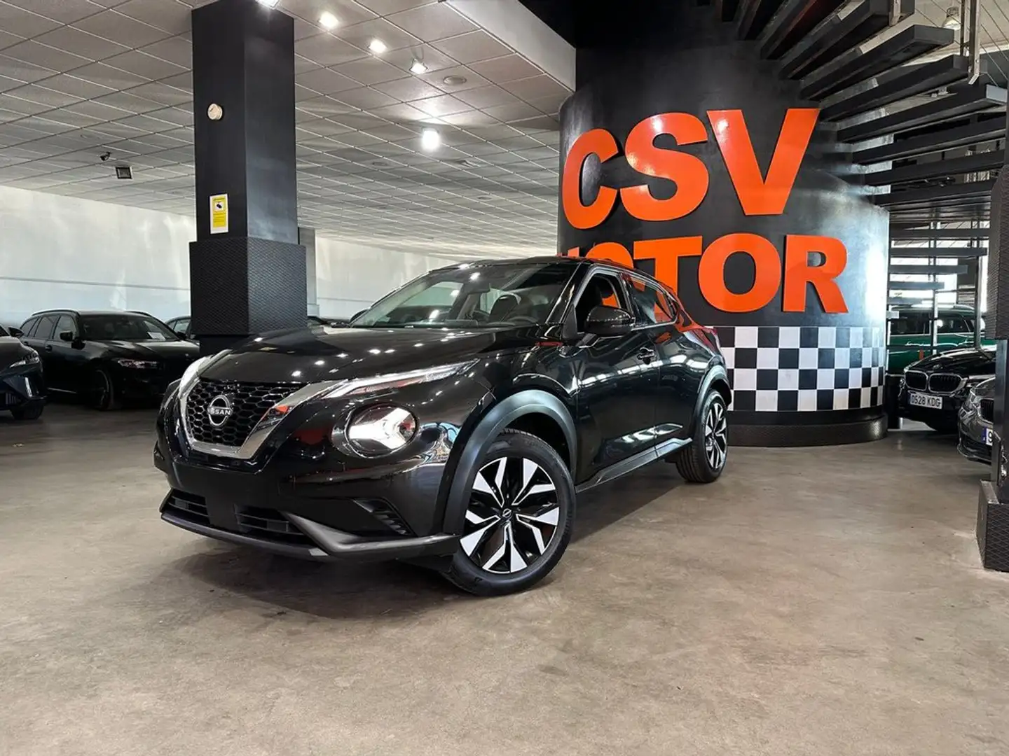 Nissan Juke DIG-T 84 kW (114 CV) 6M/T N-Connecta Noir - 2