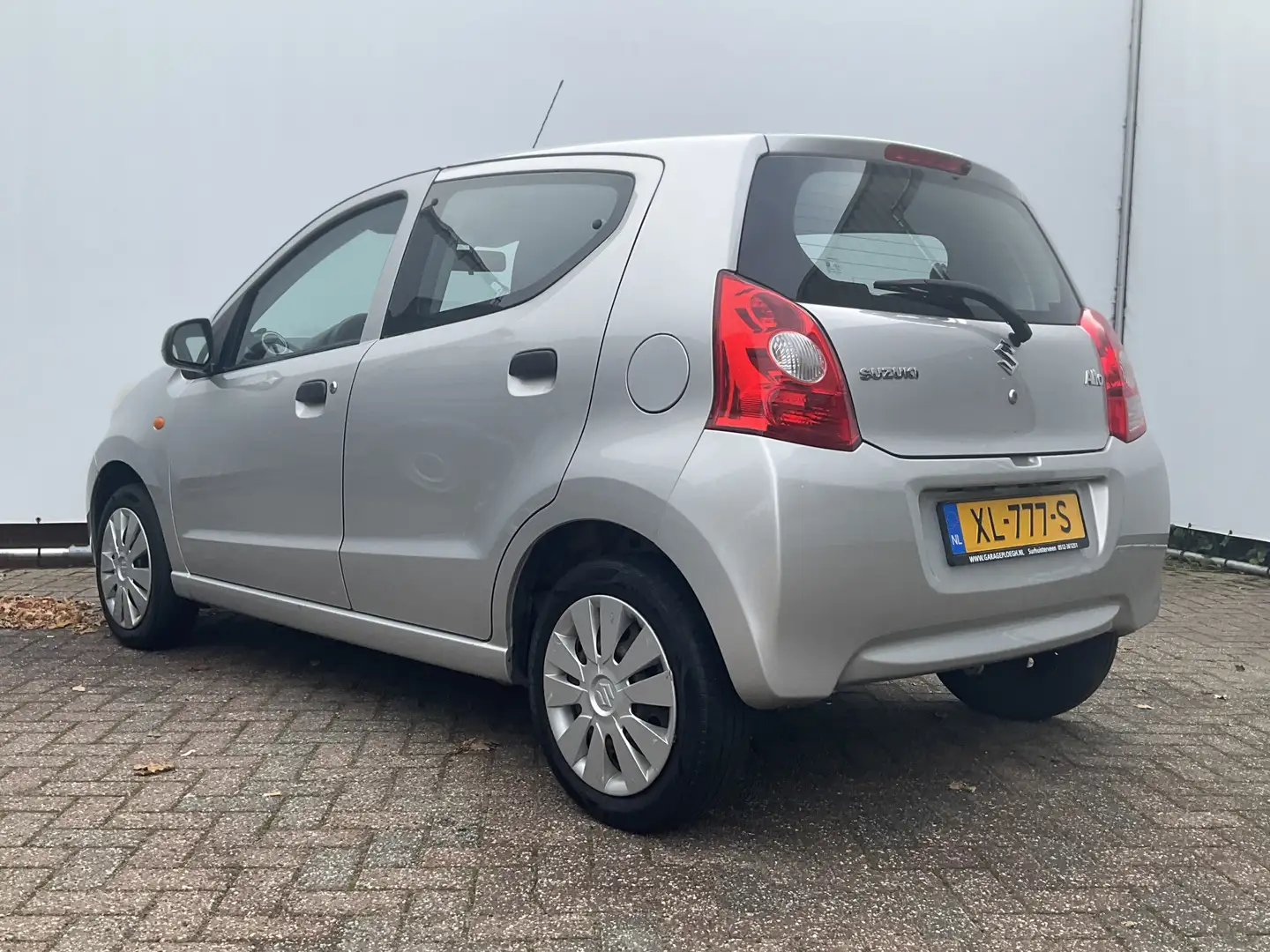 Suzuki Alto 1.0 VVT 5-Deurs Airco NAP Silverstone Szürke - 2