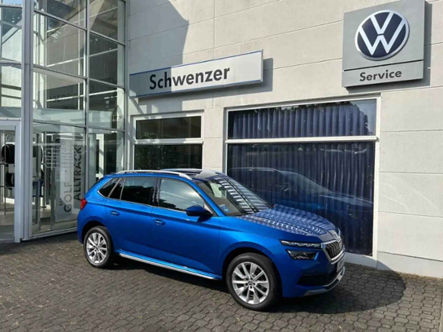 Skoda Kamiq Style LED ACC SHZ beh.FS+LR RFK KLIMA ALU Синий - 2
