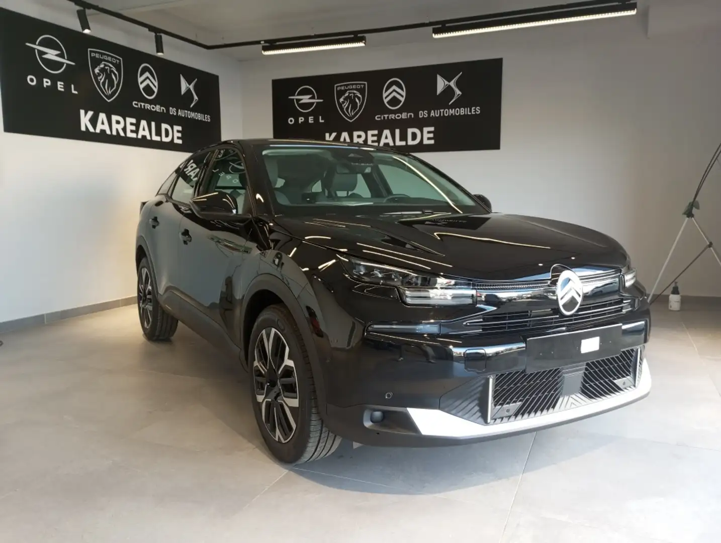 Citroen C4 Hybrid Business Edition eDSC6 136 Noir - 1