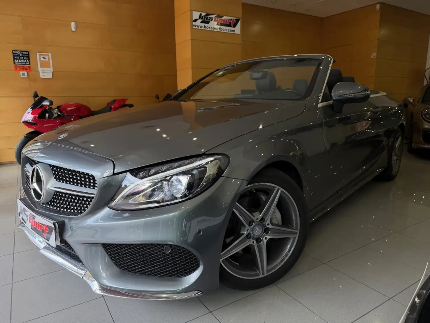 Mercedes-Benz C 200 Cabrio 9G-Tronic Gris - 1