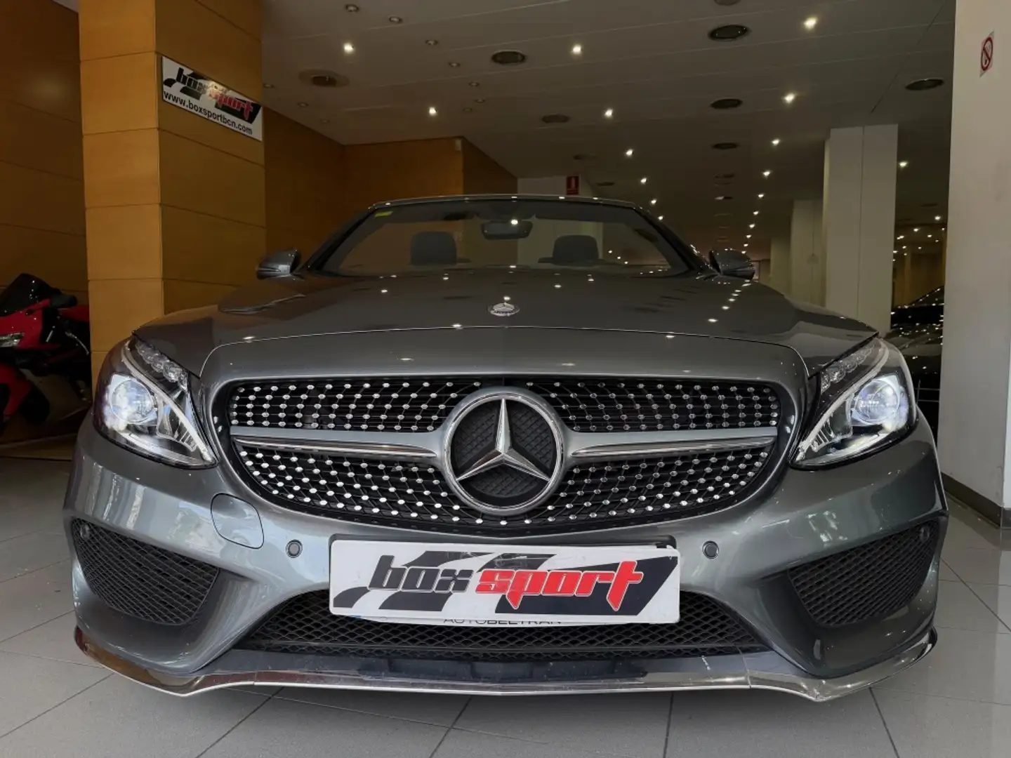 Mercedes-Benz C 200 Cabrio 9G-Tronic Gris - 2