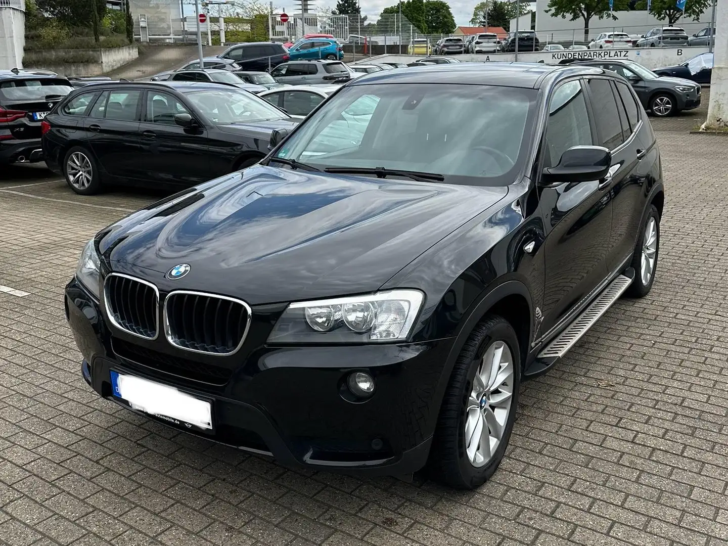 BMW X3 X3 xDrive20d Aut. (export) Fekete - 1