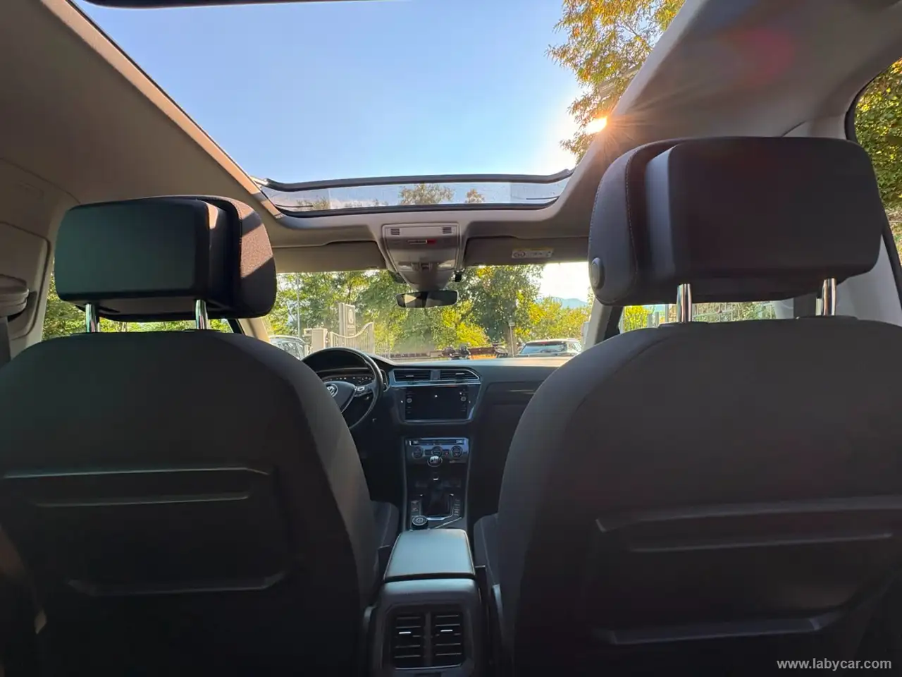 Volkswagen Tiguan 2.0 TDI 4MOTION R-LINE BMT, миниатюра 13