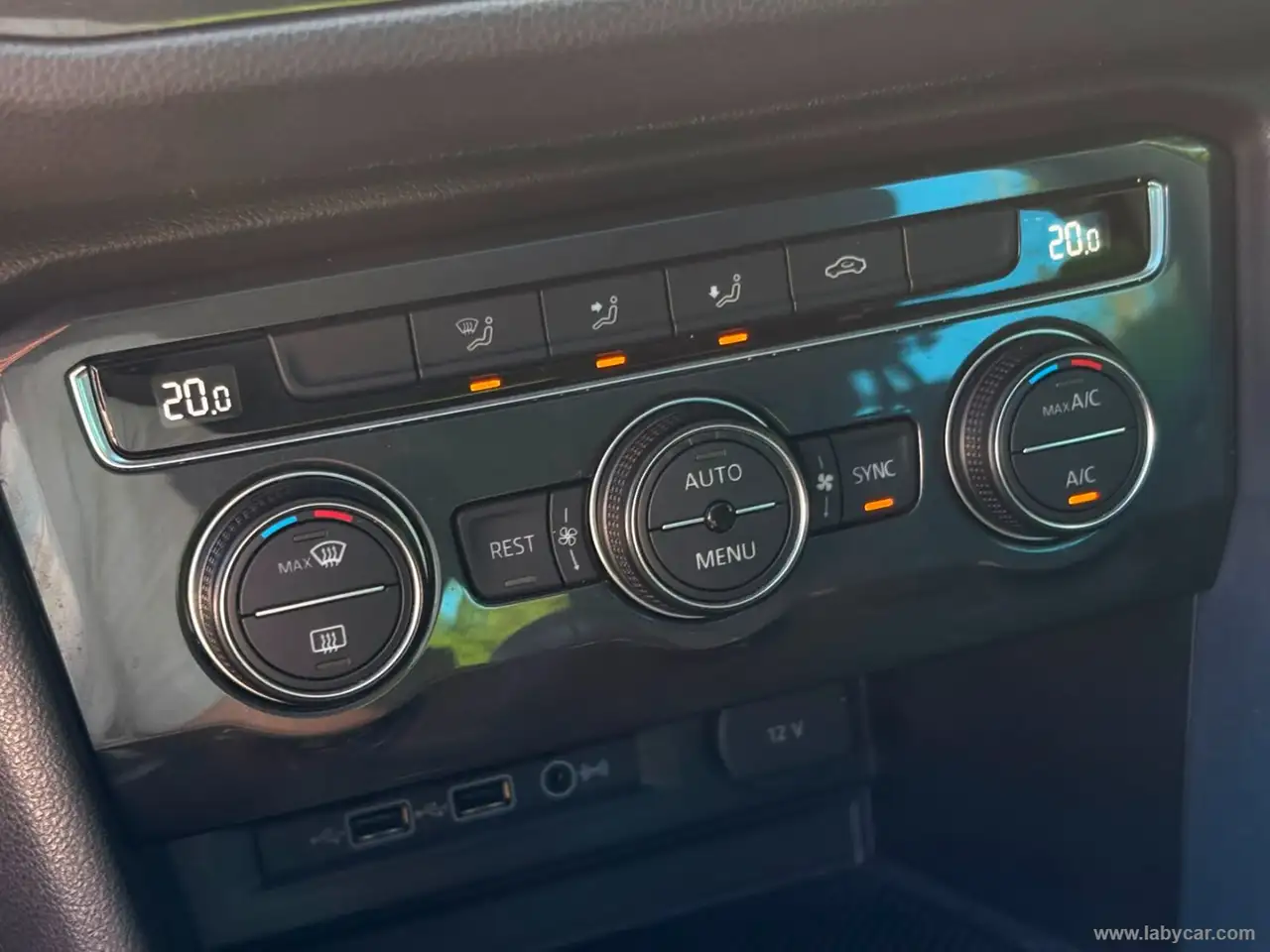 Volkswagen Tiguan 2.0 TDI 4MOTION R-LINE BMT, миниатюра 20