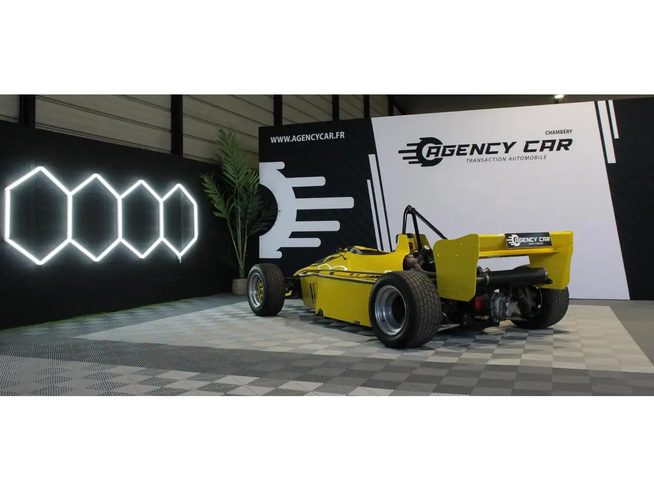 Renault R 20 Barquette/Proto course - Moteur 205 RALLYE - Projet restauration, foto 4