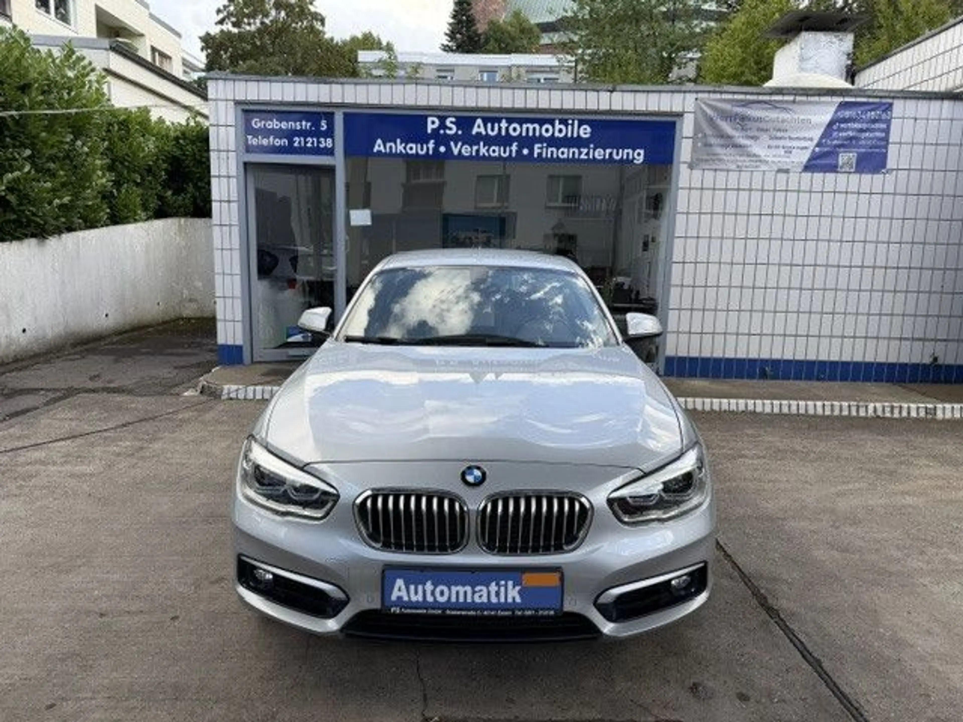 BMW 120 1 Limousine 5-trg. 120 i Urban Line*17-LM — photo 2